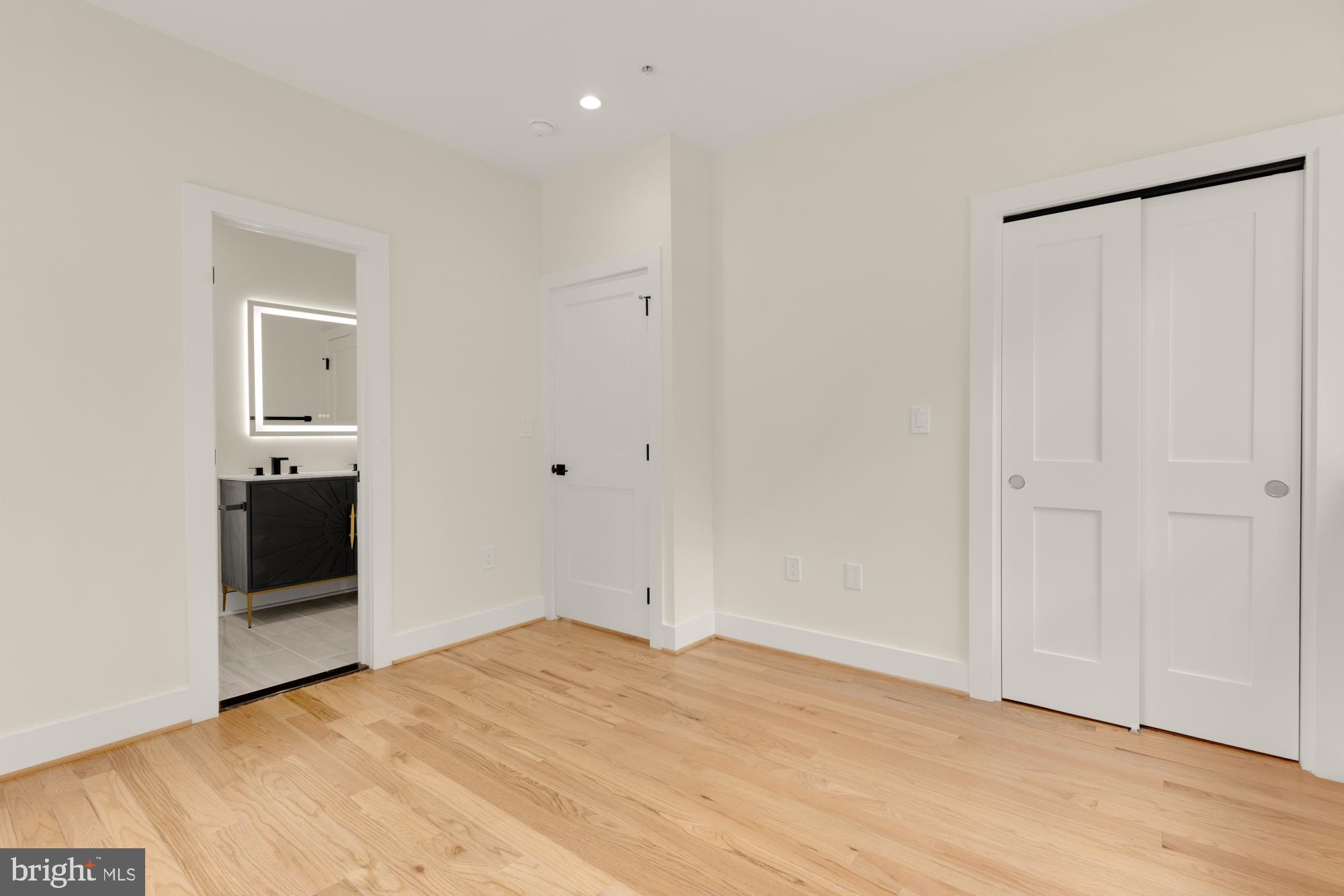 PT ROCKVILLE TWN RES 1 - Residential