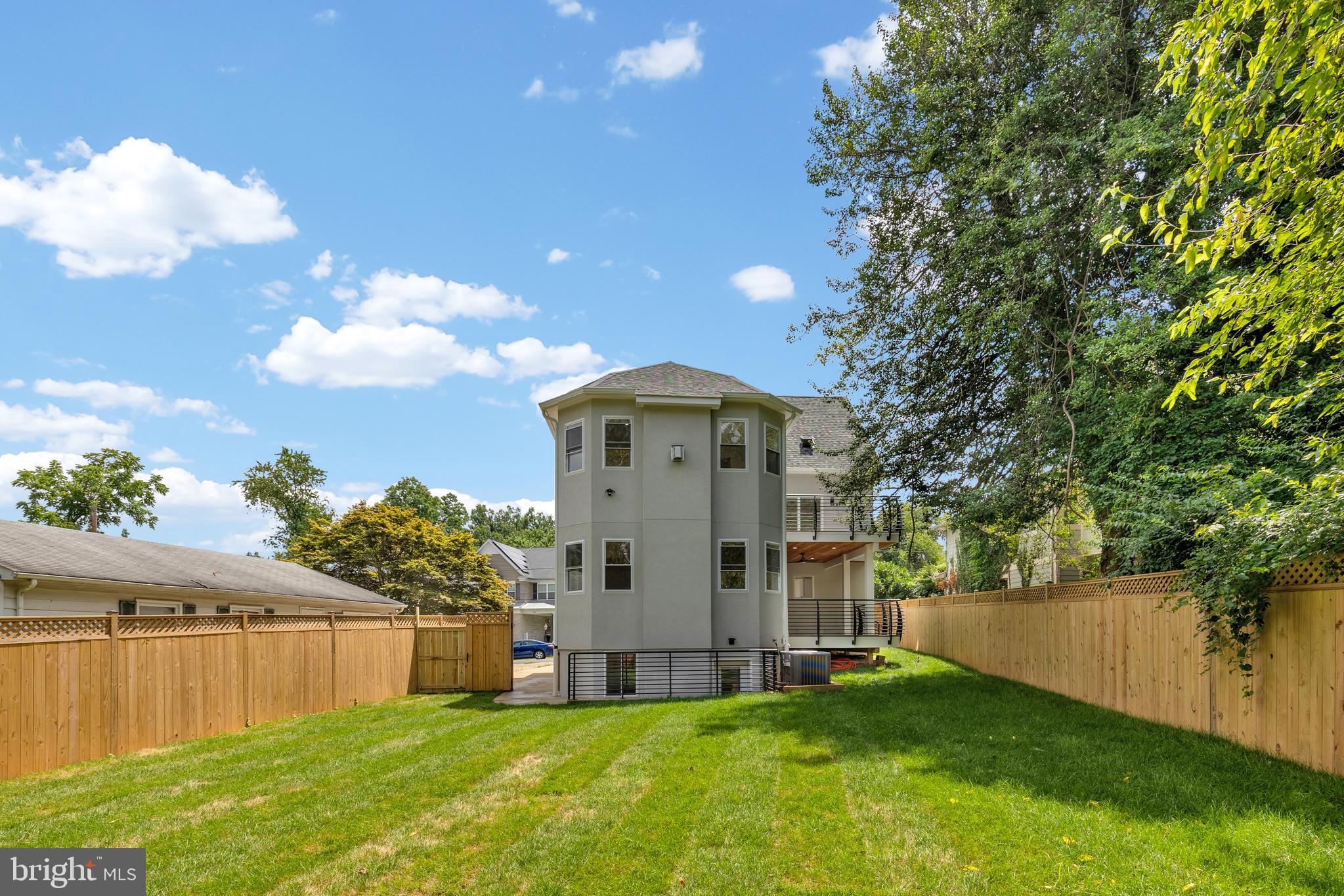 PT ROCKVILLE TWN RES 1 - Residential