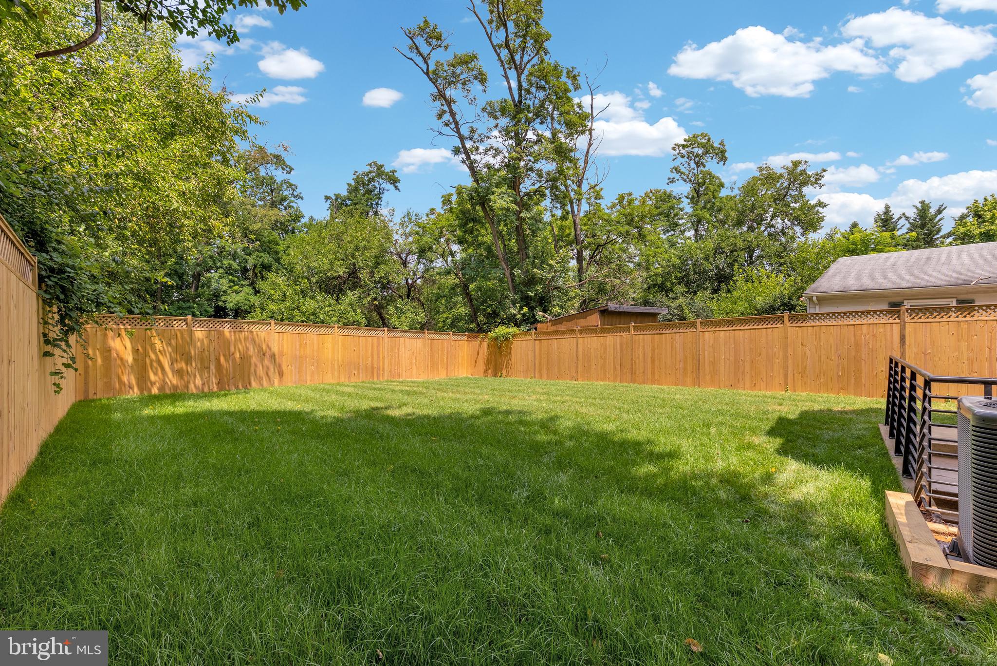 PT ROCKVILLE TWN RES 1 - Residential