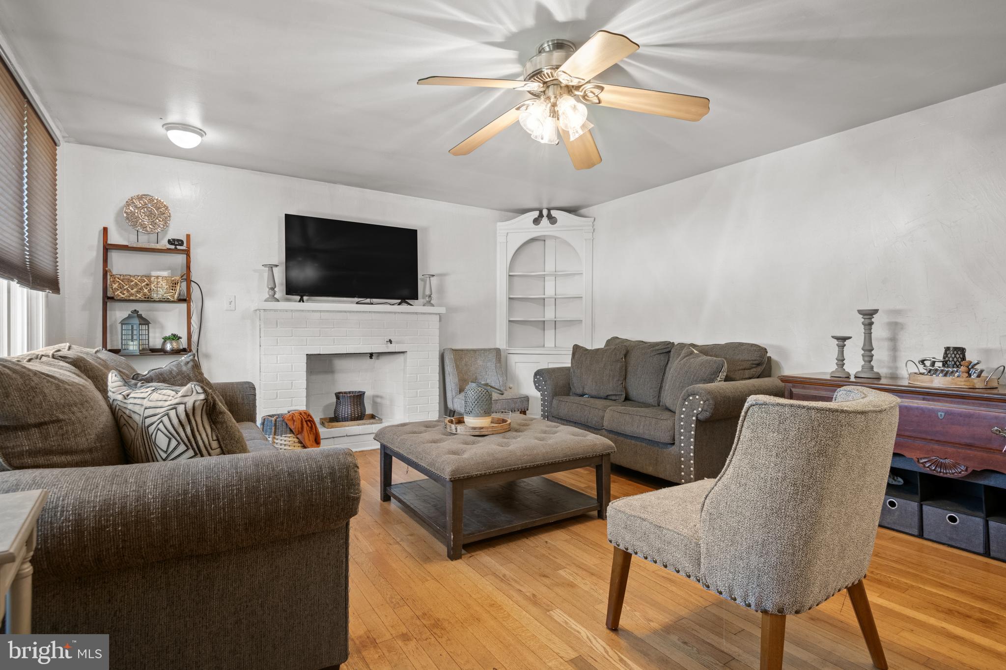 FAYFIELD - Residential