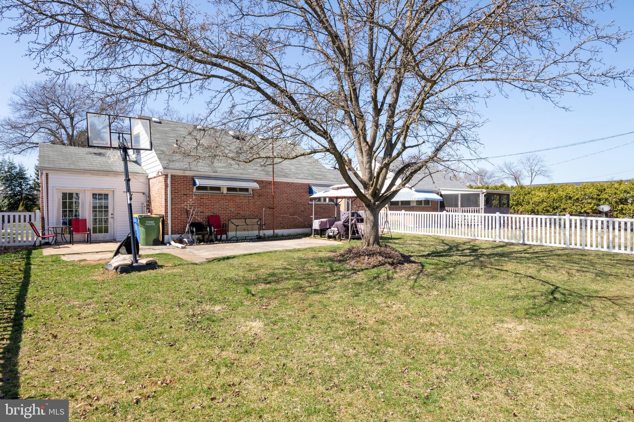 FAYFIELD - Residential