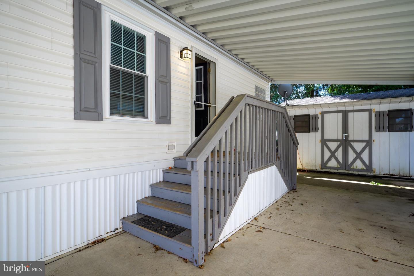 237 TONY CIRCLE #237