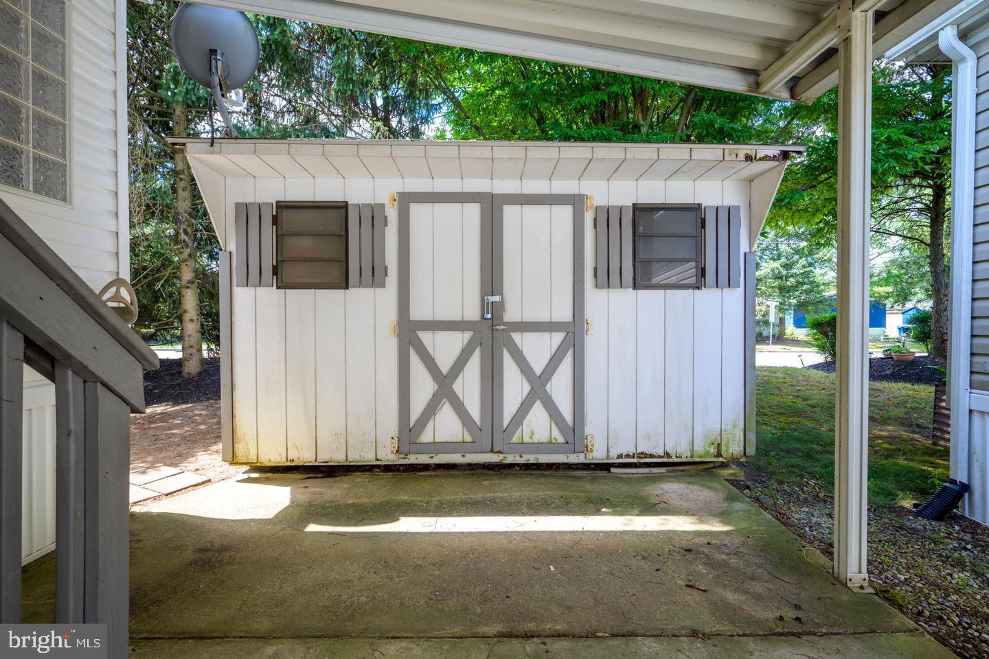 237 TONY CIRCLE #237