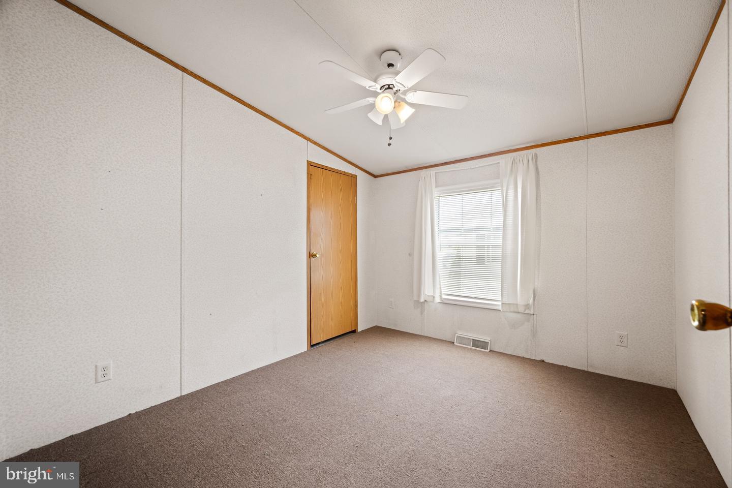 237 TONY CIRCLE #237