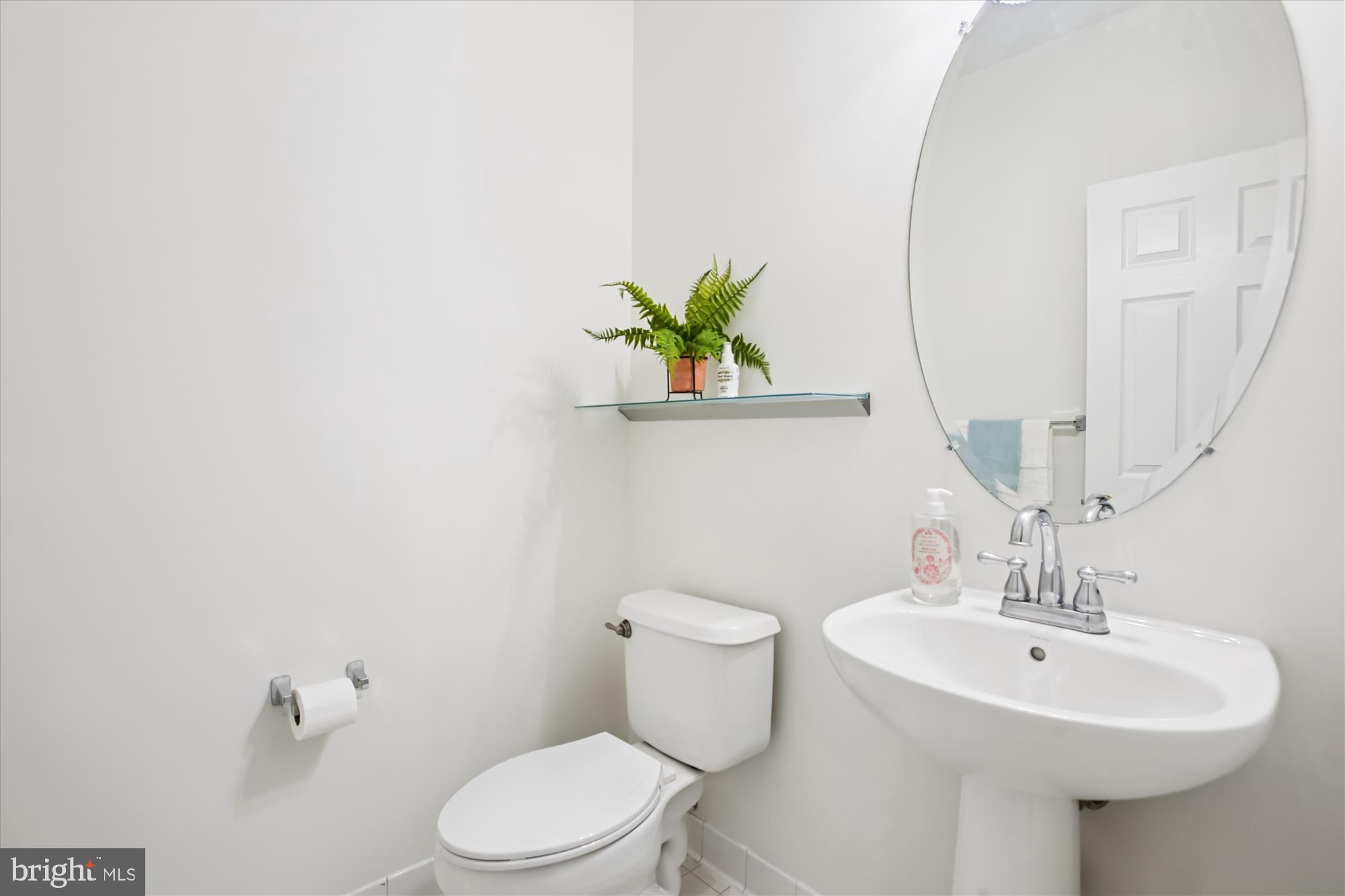 HOLLY ACRES - Residential