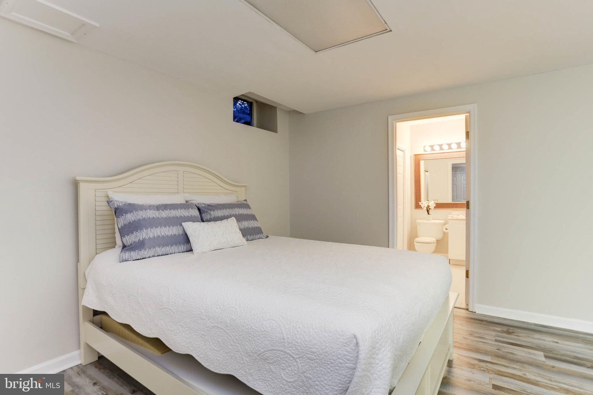 WEATHERLY - Residential