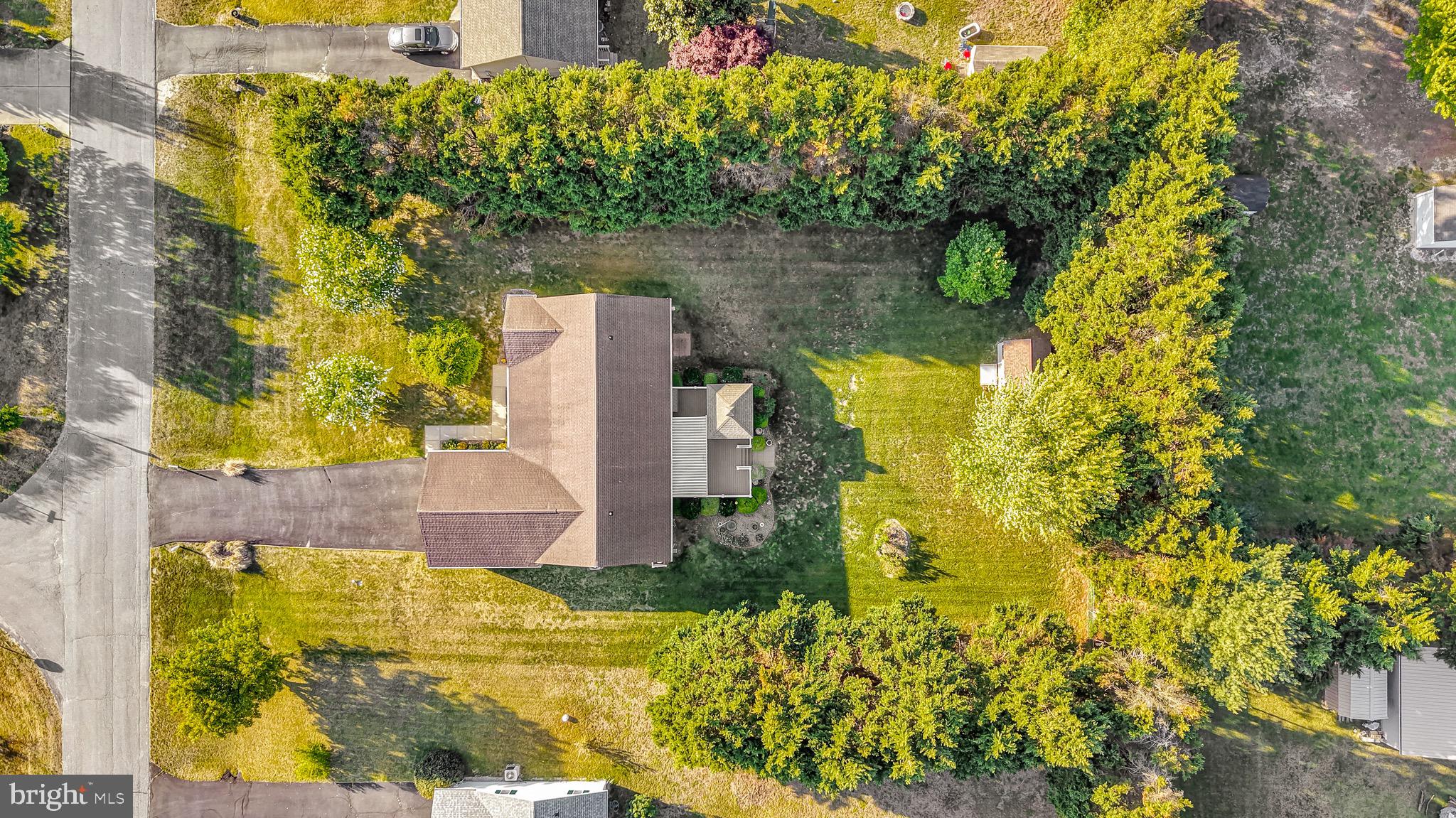 HUNTERS MILL ESTATES - Residential