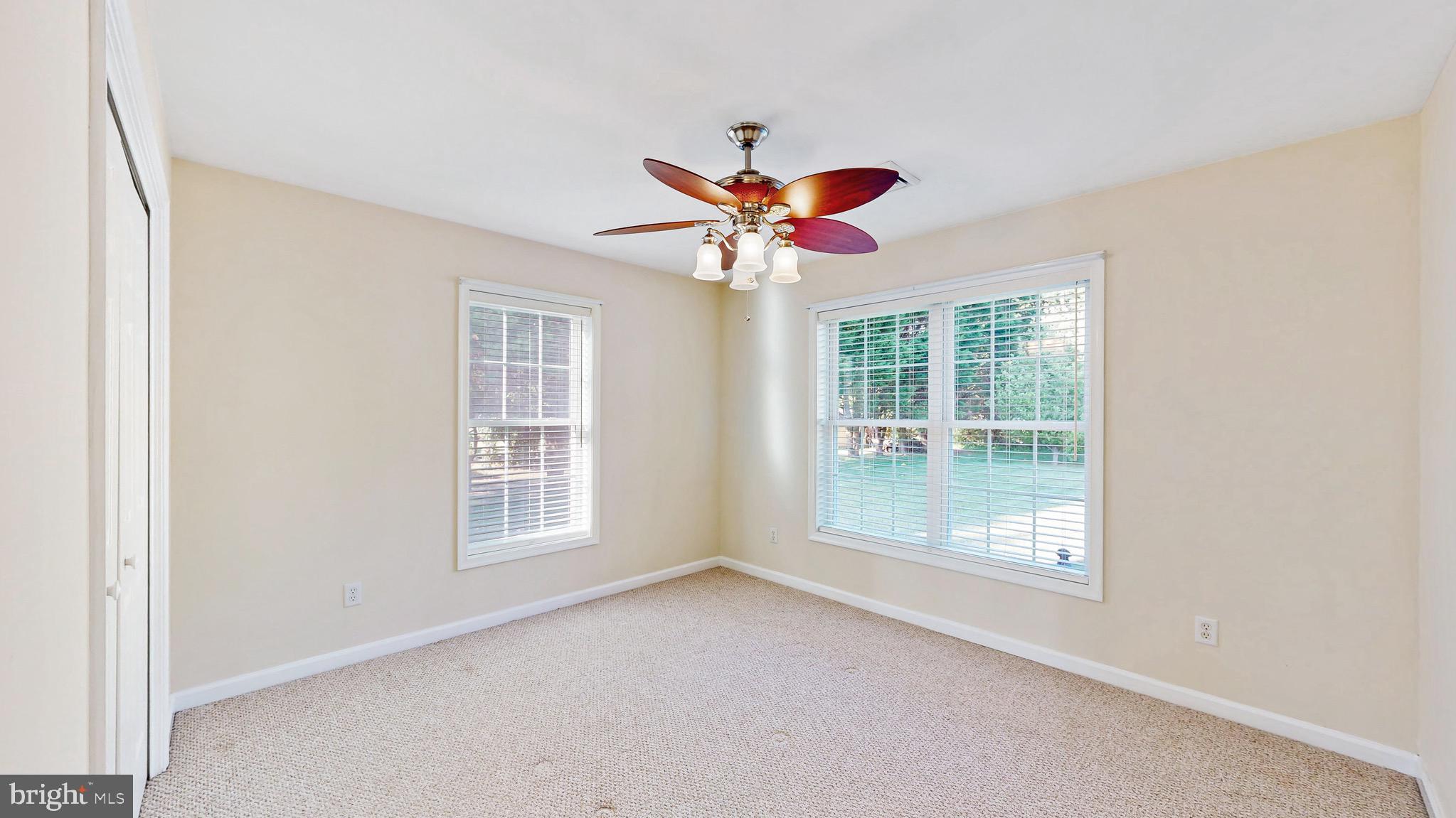 HUNTERS MILL ESTATES - Residential
