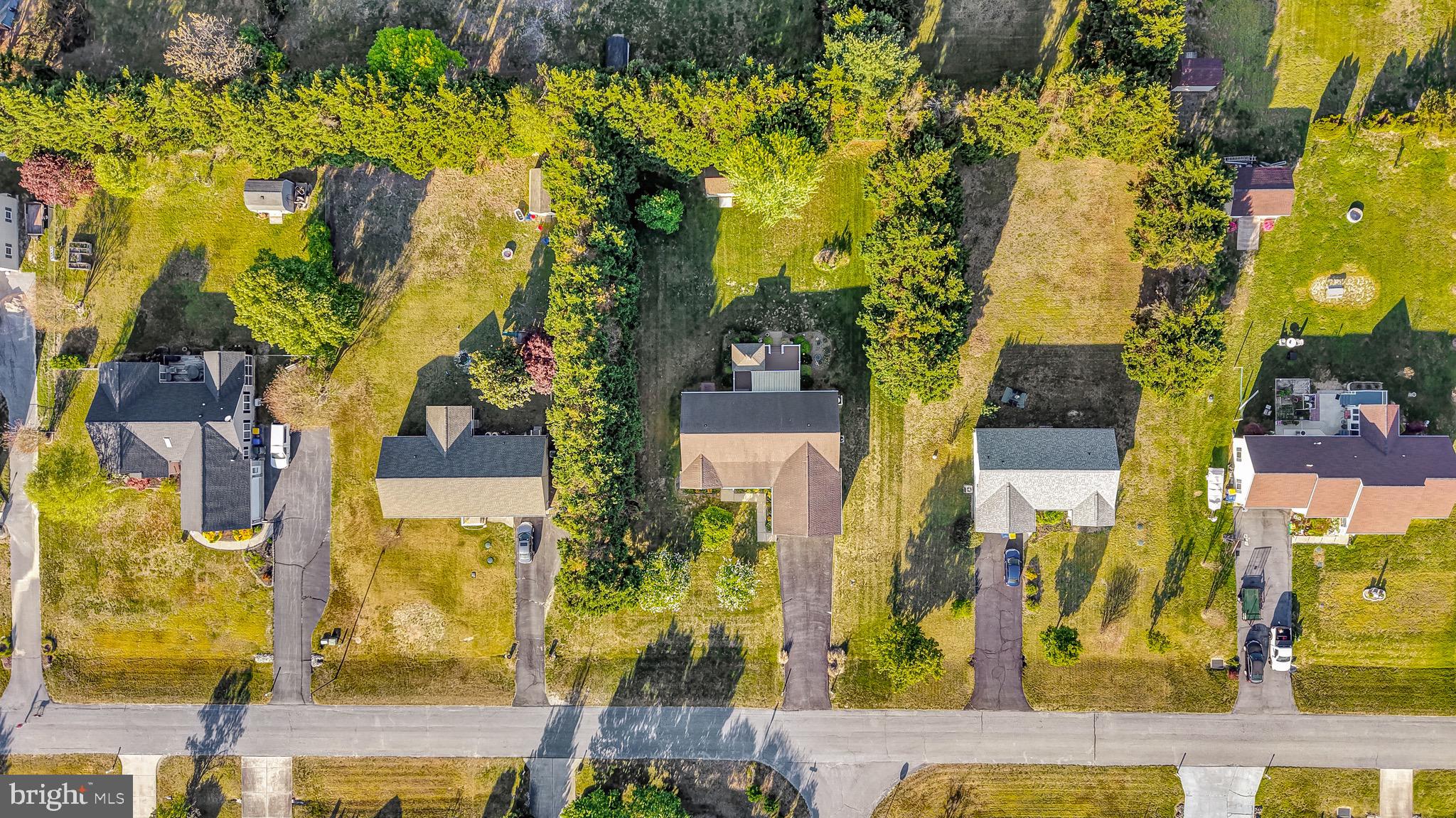 HUNTERS MILL ESTATES - Residential