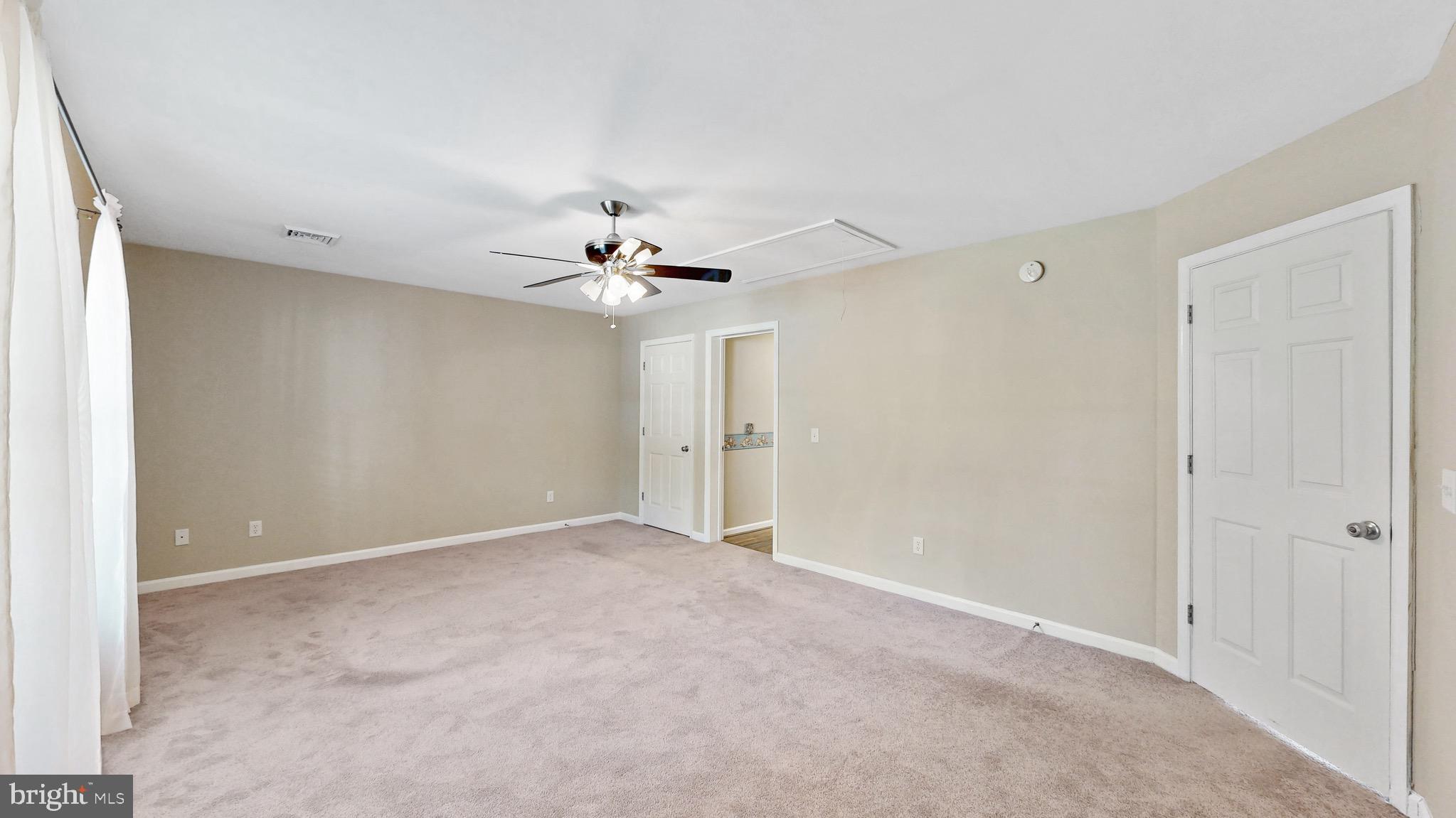 HUNTERS MILL ESTATES - Residential