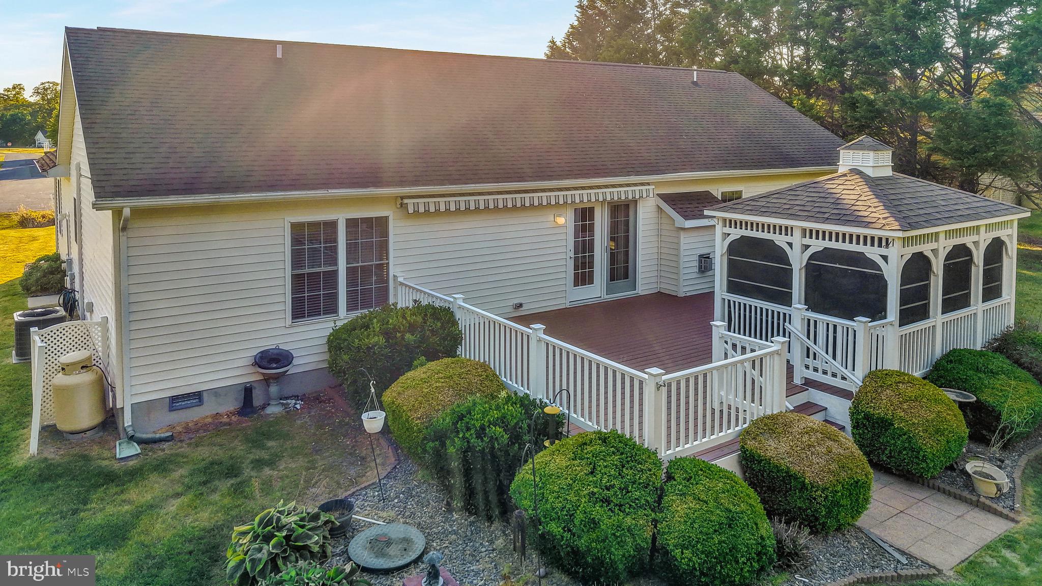 HUNTERS MILL ESTATES - Residential