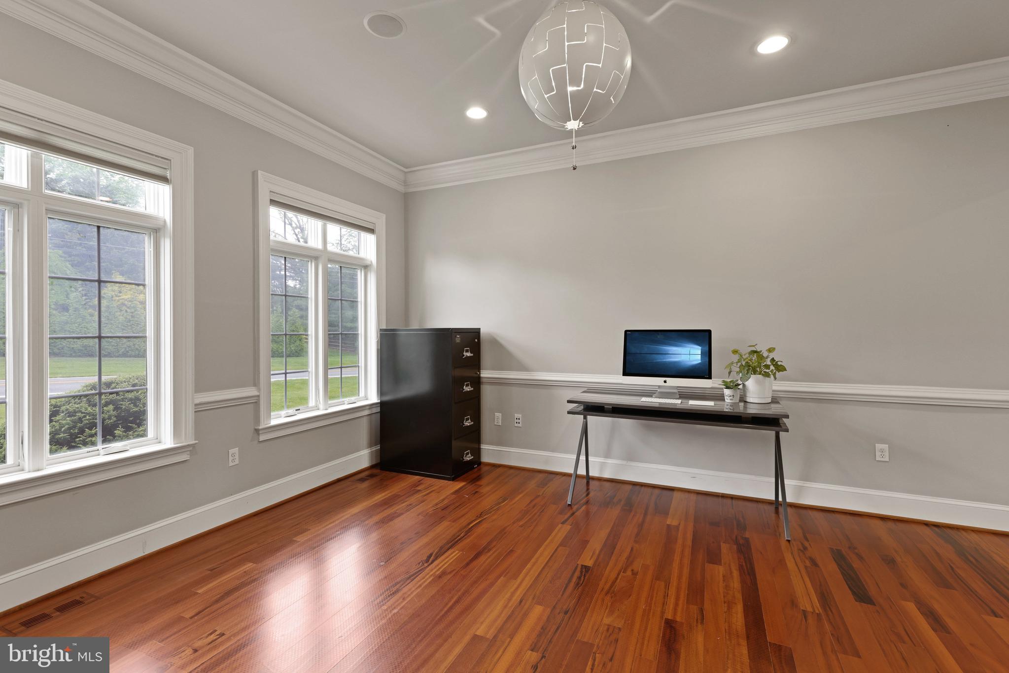 TIMBERLINE PARK - Residential