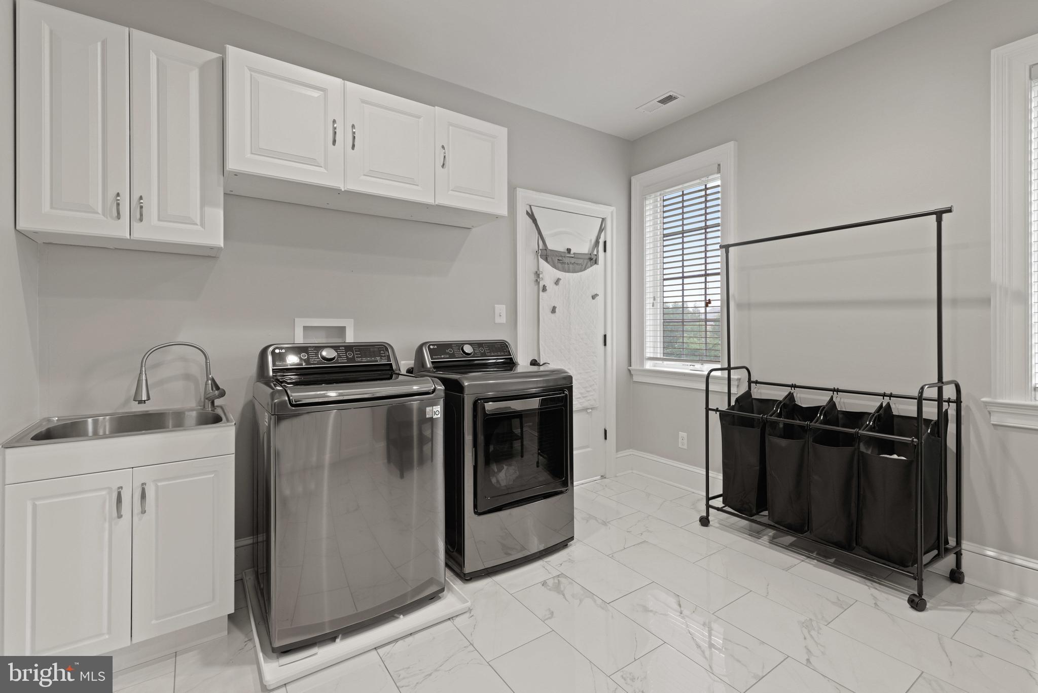 TIMBERLINE PARK - Residential