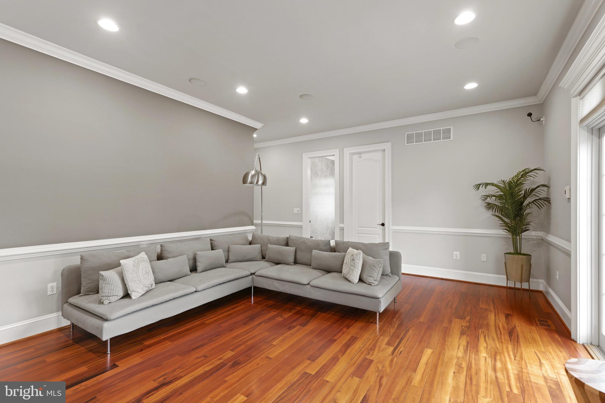 TIMBERLINE PARK - Residential