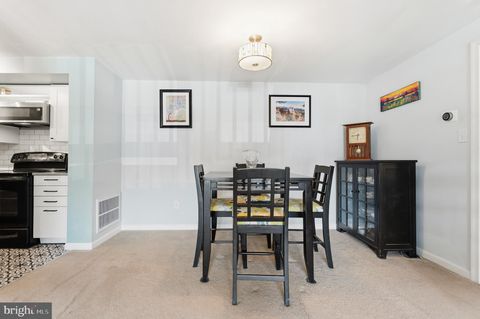 Tiny photo for 6060 - B Essex House Square, ALEXANDRIA, VA 22310 (MLS # VAFX2301400)