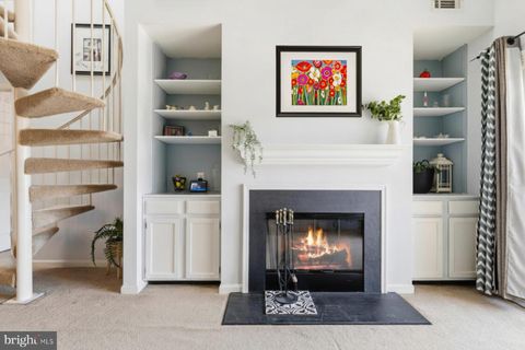 Tiny photo for 6060 - B Essex House Square, ALEXANDRIA, VA 22310 (MLS # VAFX2301400)