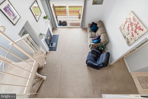 Tiny photo for 6060 - B Essex House Square, ALEXANDRIA, VA 22310 (MLS # VAFX2301400)