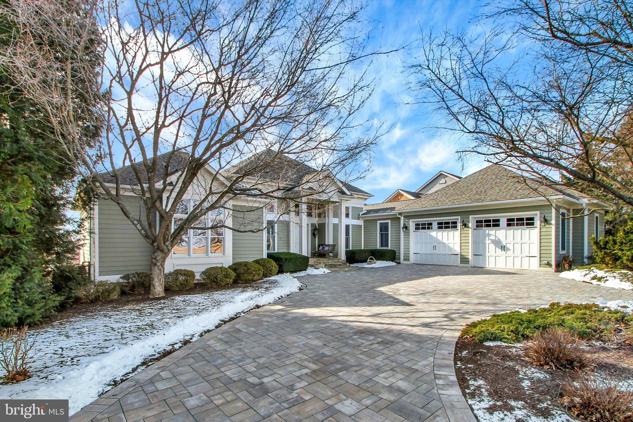 PENN NATIONAL GOLF COURSE COMMUNITY - Residential