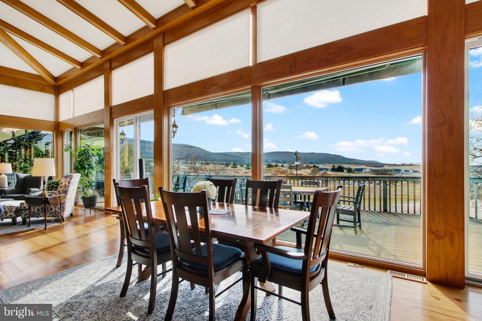 PENN NATIONAL GOLF COURSE COMMUNITY - Residential