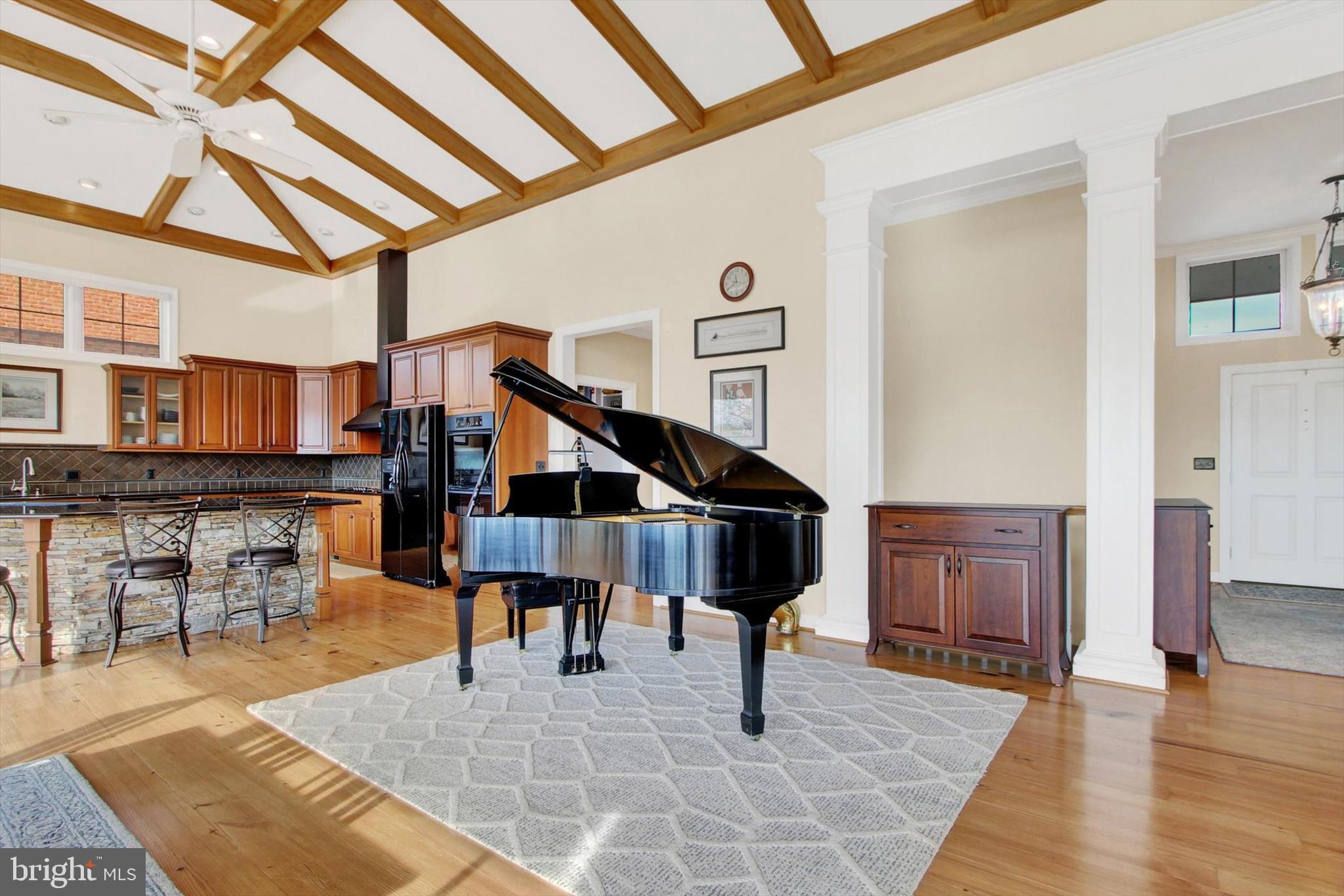 PENN NATIONAL GOLF COURSE COMMUNITY - Residential