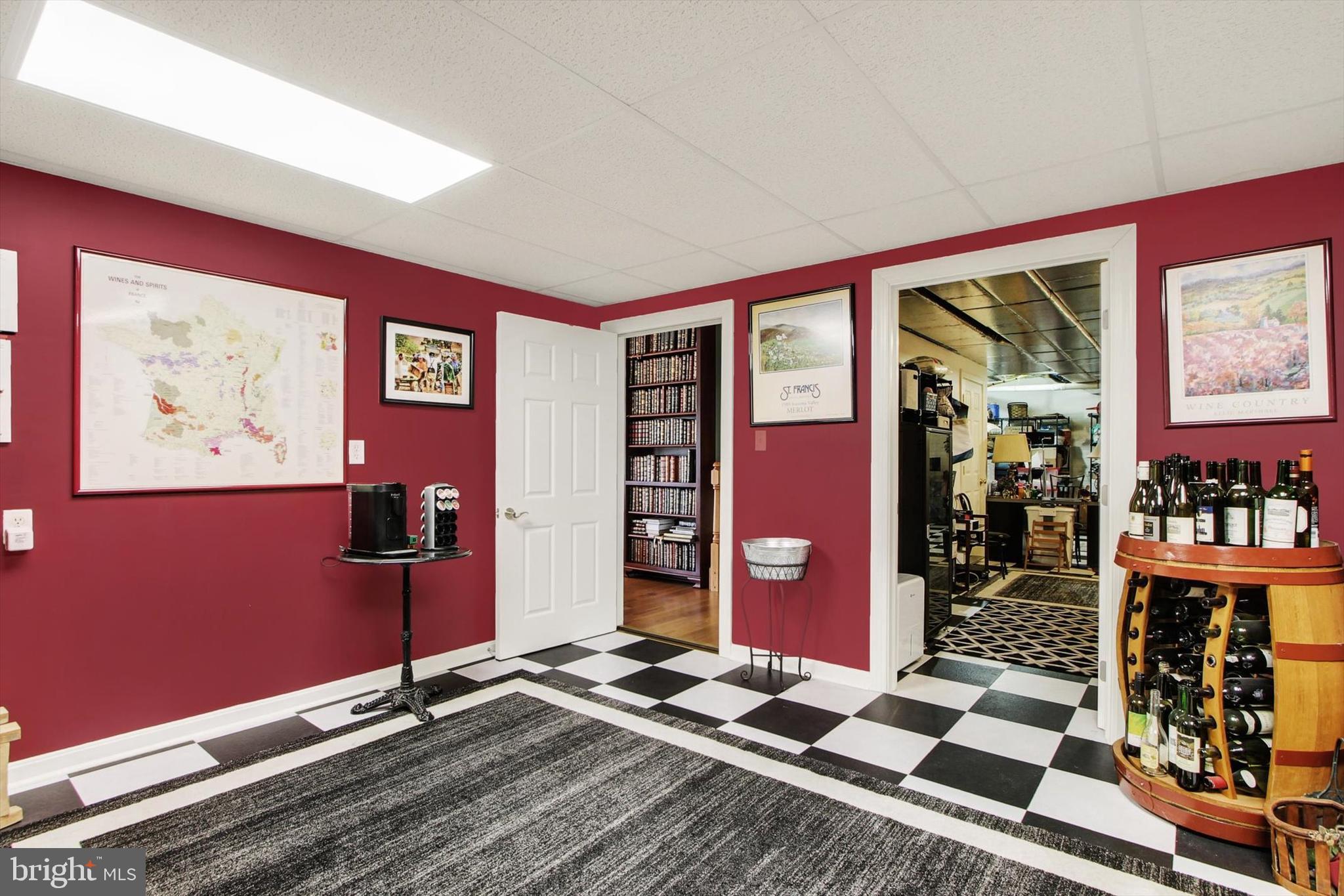 PENN NATIONAL GOLF COURSE COMMUNITY - Residential