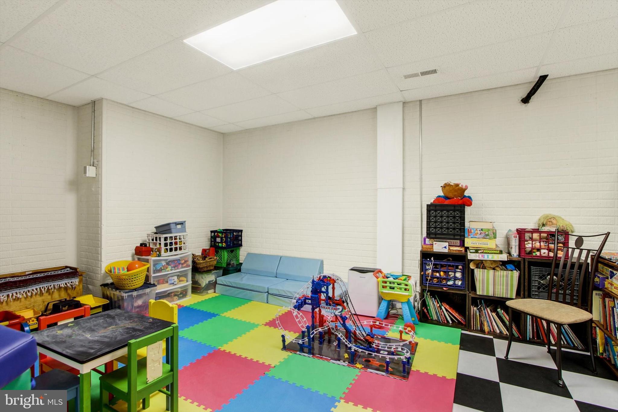 PENN NATIONAL GOLF COURSE COMMUNITY - Residential