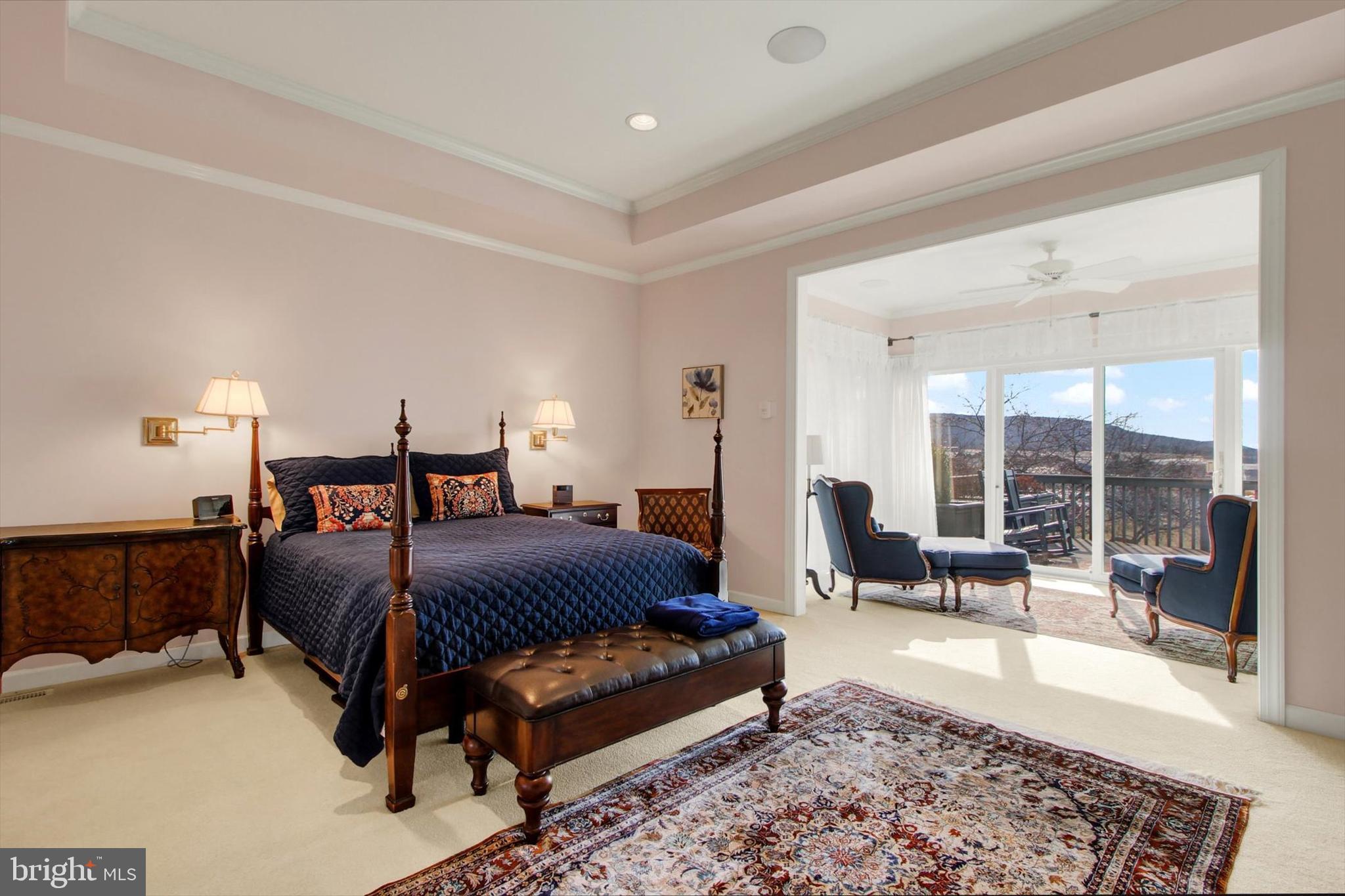 PENN NATIONAL GOLF COURSE COMMUNITY - Residential