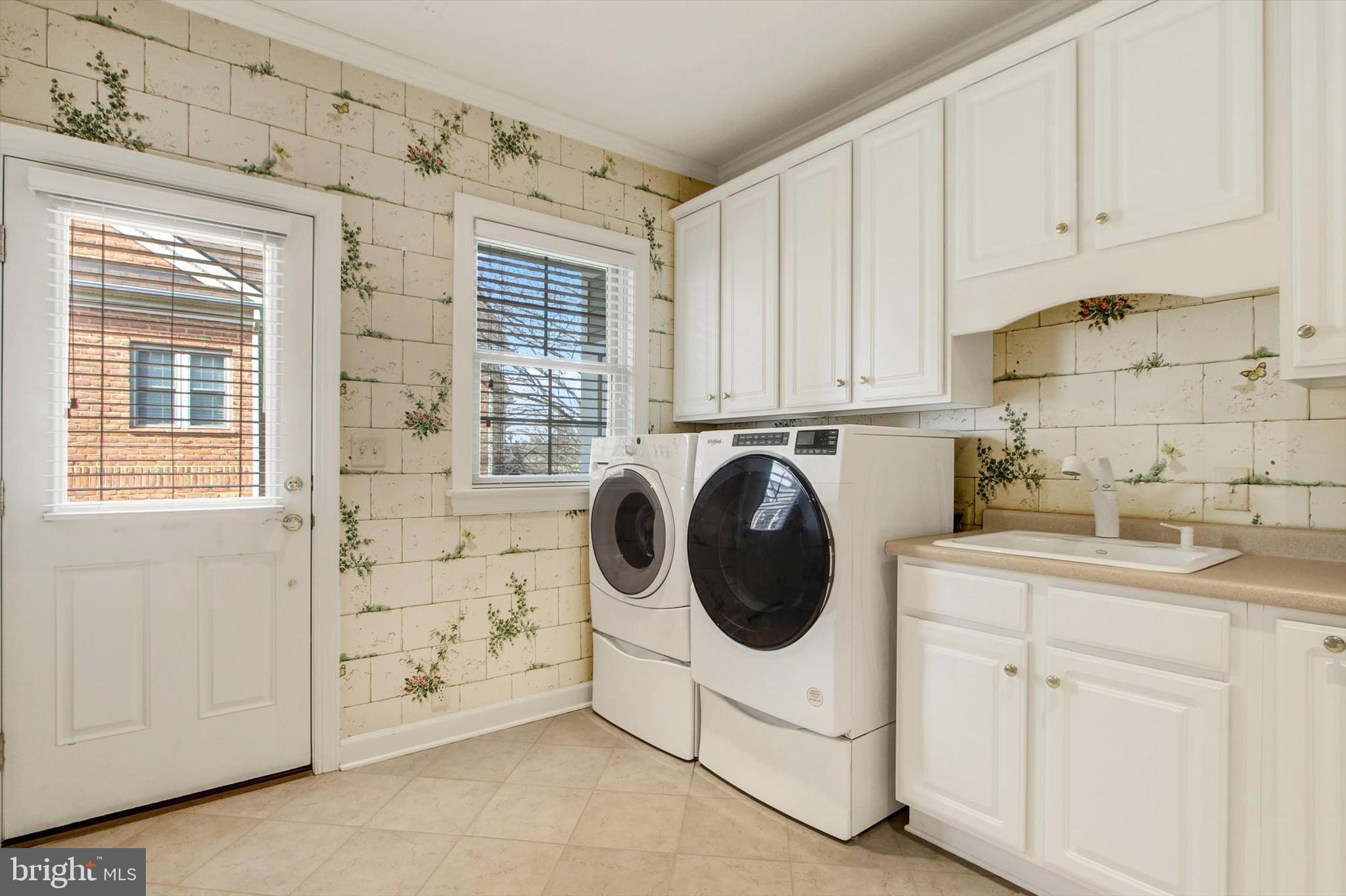 PENN NATIONAL GOLF COURSE COMMUNITY - Residential