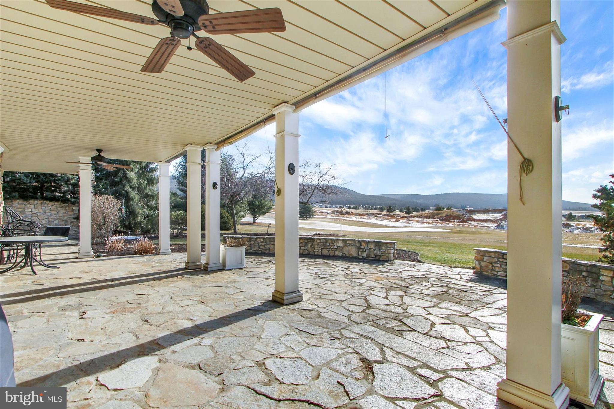 PENN NATIONAL GOLF COURSE COMMUNITY - Residential