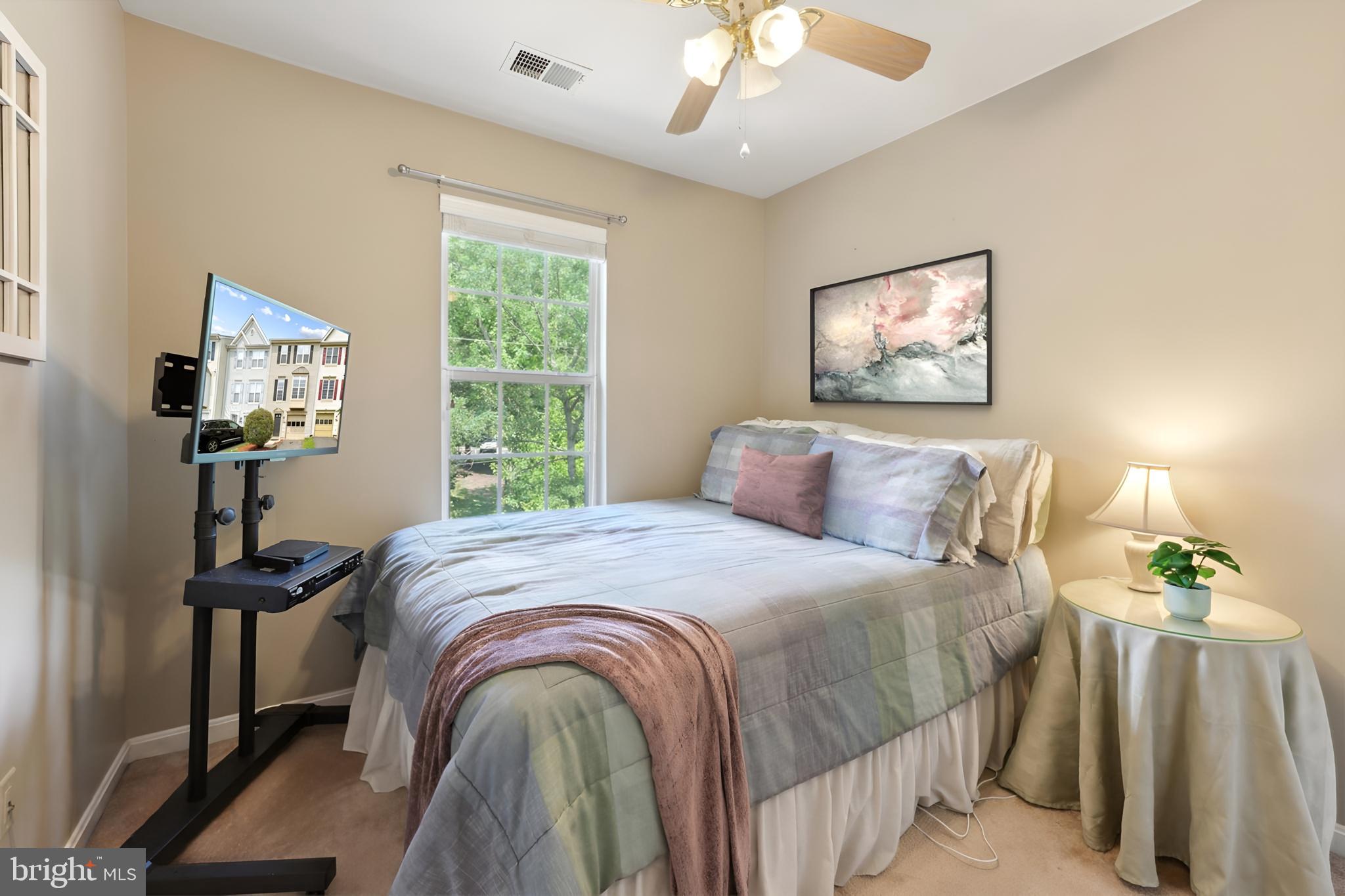 WOODGATE MANOR - Residential