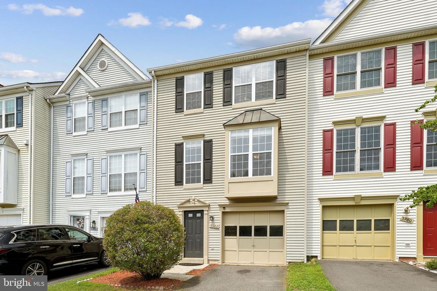 This townhome has it all! This great 3-bedroom, 3-bath gem offers the perfect blend of comfort and ultimate convenience. Step inside to discover a versatile entertainment room on the first floor with a bathroom; ideal for movie nights, game days or a bonus bedroom. The walkout basement seamlessly extends to an expansive grassy yard, creating a wonderful space for outdoor gatherings and relaxation.
The main level boasts a spacious kitchen with granite counters, and a charming breakfast nook that looks out onto the deck, perfect for casual meals and morning coffee. Adjacent, the oversized living and dining area provide ample room for both everyday living and entertaining guests. Upstairs, the top-floor primary bedroom is a true retreat with vaulted ceilings and a generous walk-in closet.  You will enjoy the indoor space, multiple outdoor areas to relax plus a convenient one-car attached garage which offers easy access and extra storage. With a newer HVAC system (2022) , this low maintenance unit is perfect. All this situated close to Fair Oaks Mall, major highways and shopping centers. Some rooms have been virtually staged with accessories. Don’t miss the opportunity to make this great townhome your own! *OFFER DEADLINE MONDAY 8/5 at  2PM, SELLER RESERVES THE RIGHT TO  ACCEPT AN OFFER BEFORE THE DEADLINE*