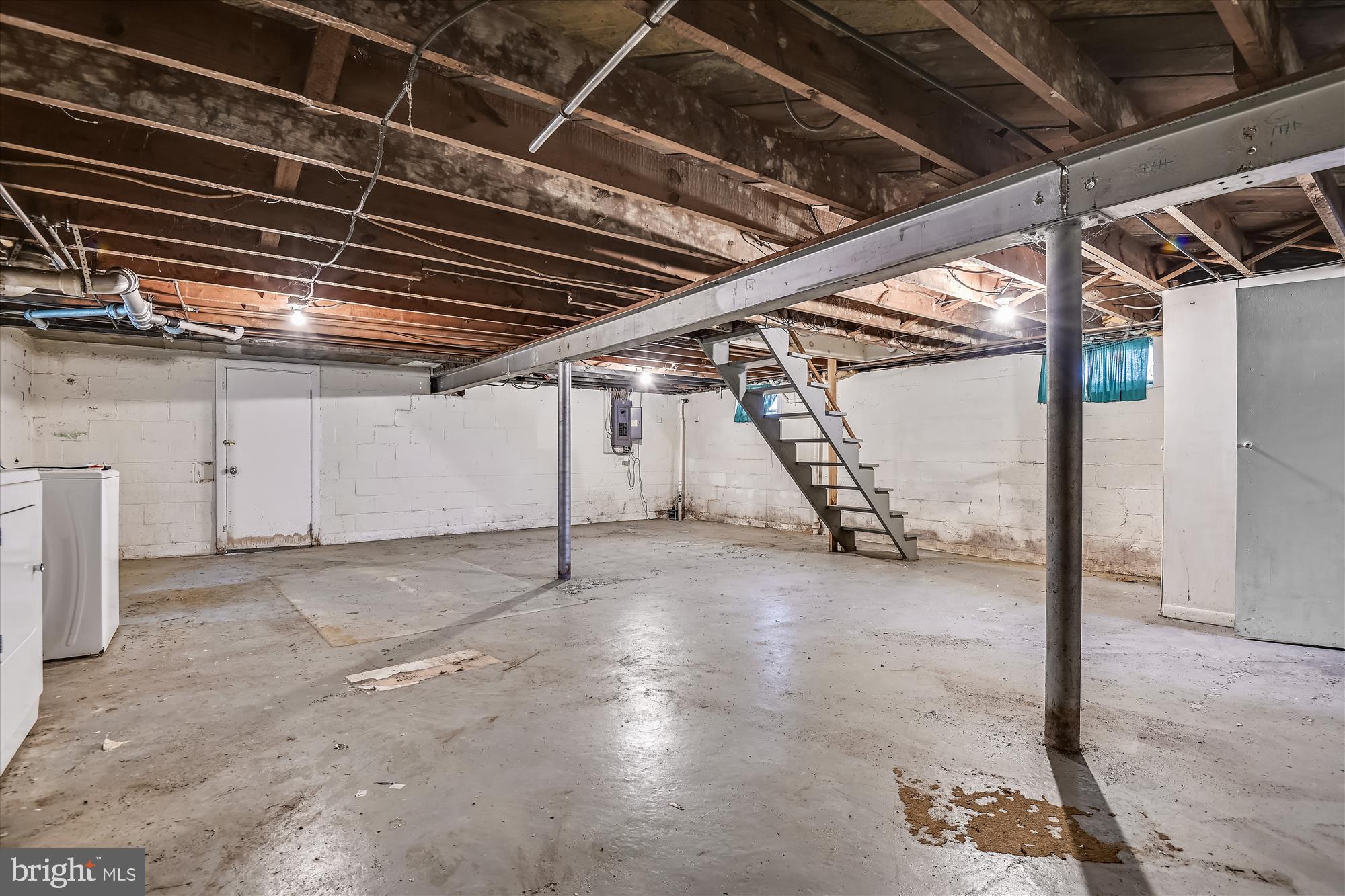 BALTIMORE HIGHLANDS - Residential