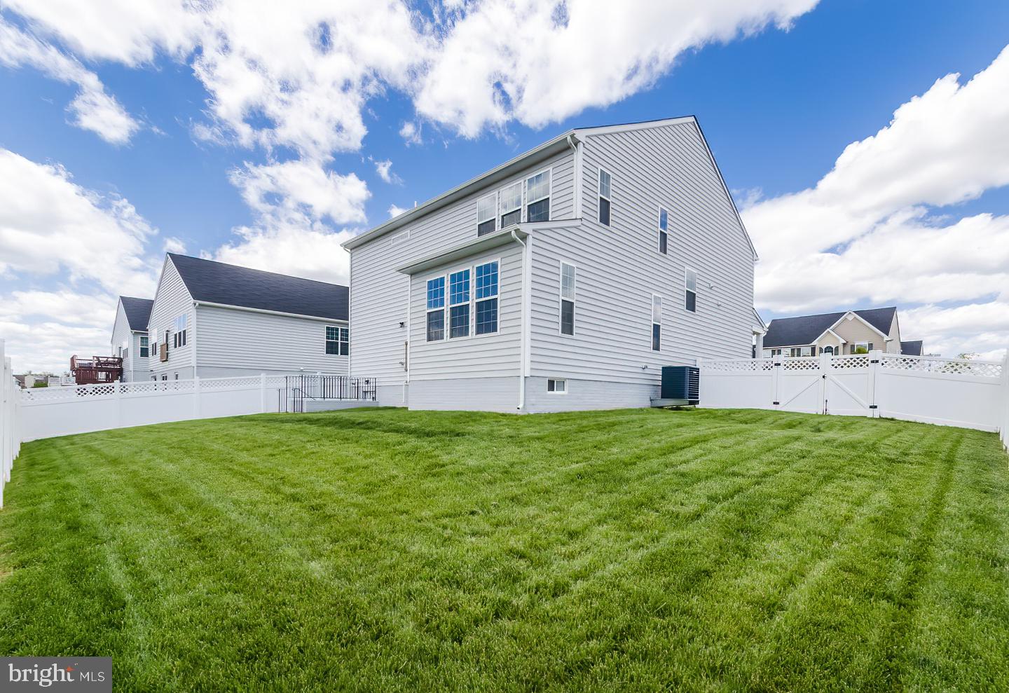 SHENANDOAH SPRINGS - Residential