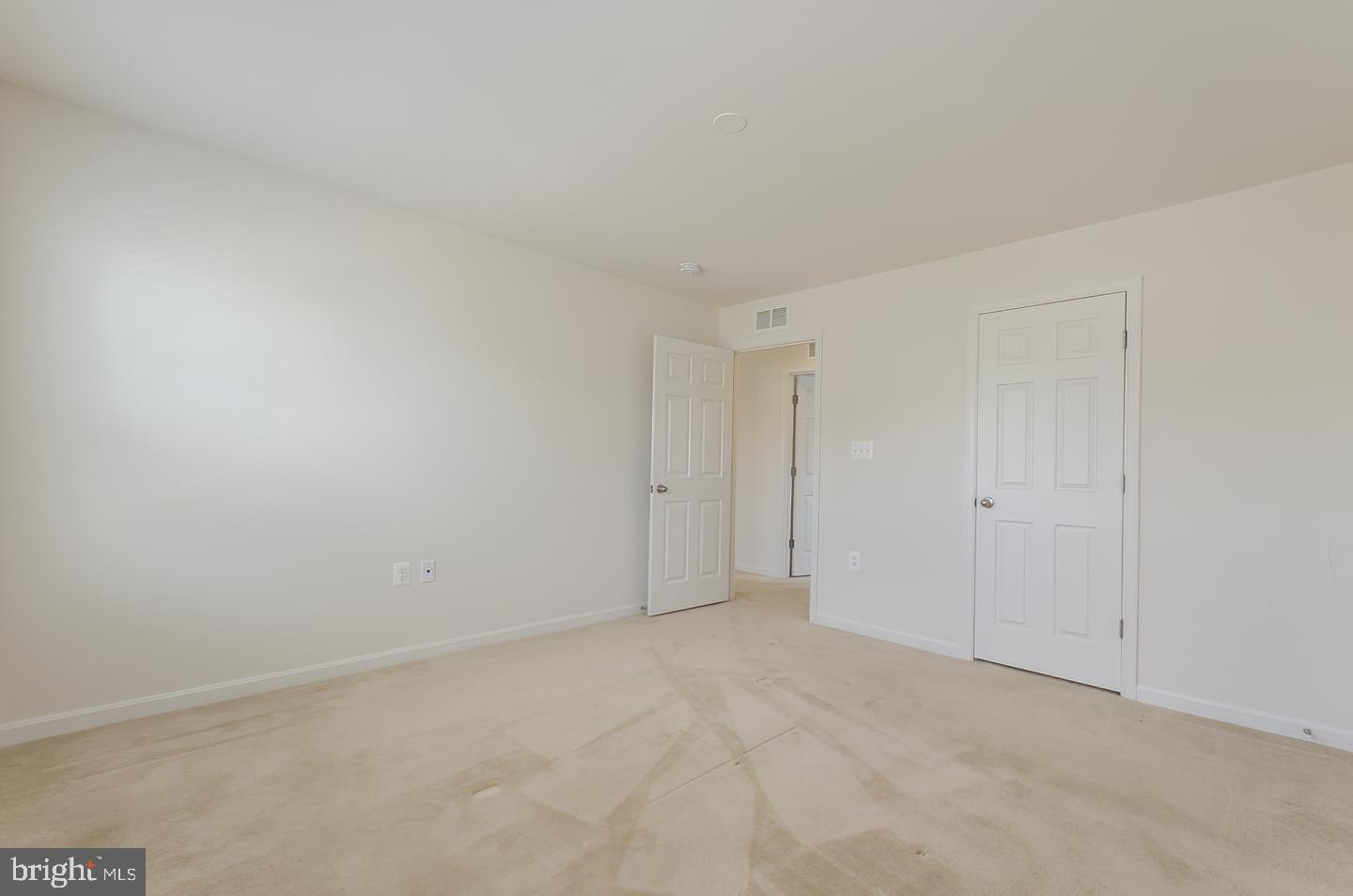 SHENANDOAH SPRINGS - Residential