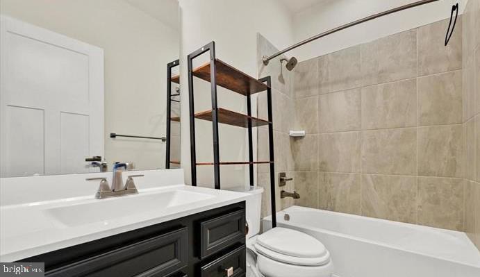 JAMES RUN TOWNHOMES - Residential Lease