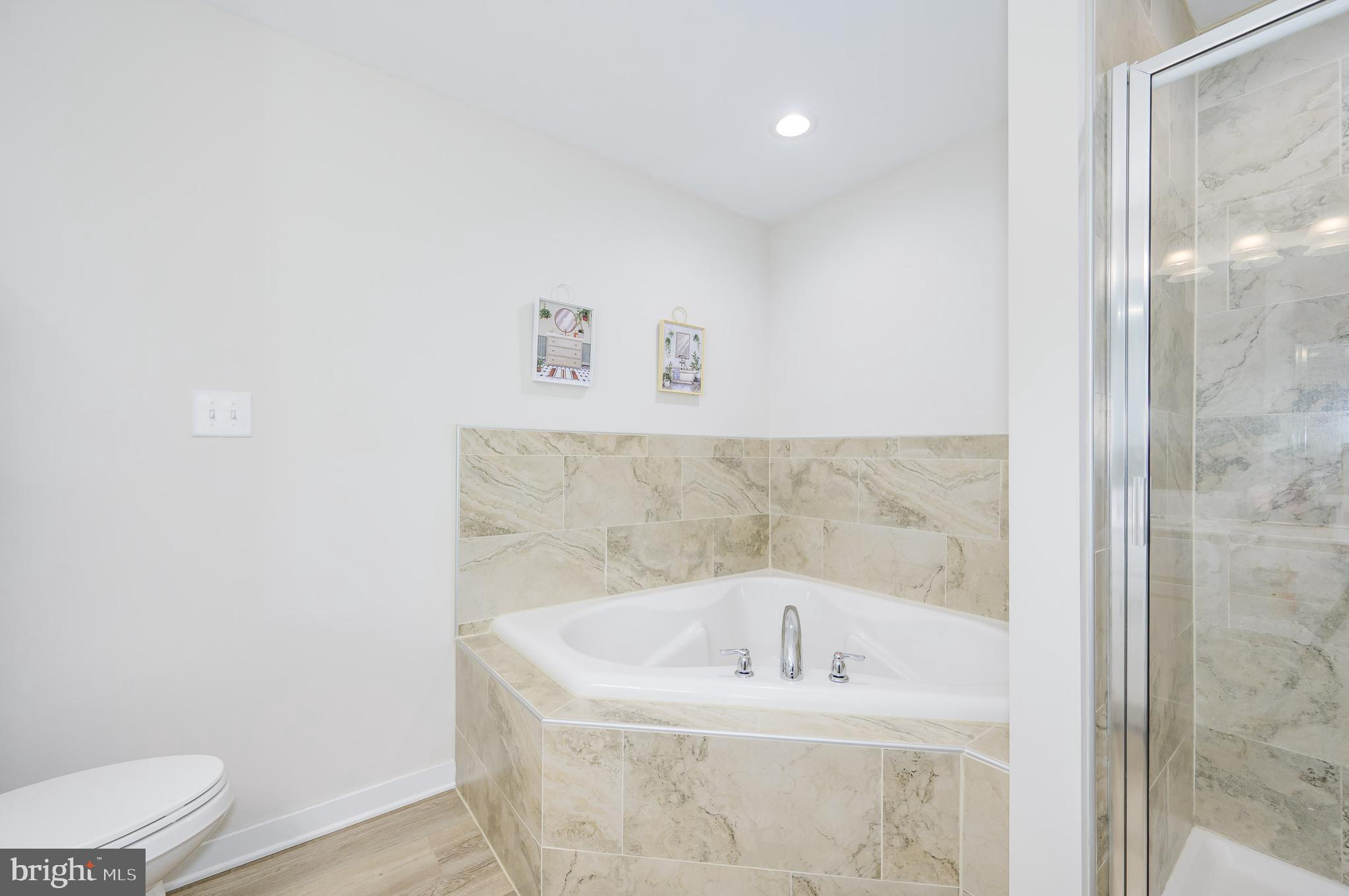 HERITAGE HILLS - Residential