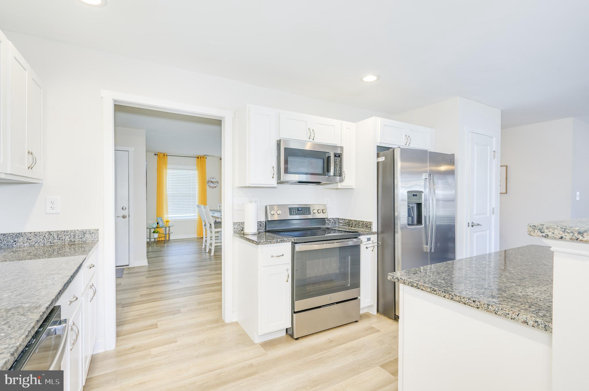 HERITAGE HILLS - Residential