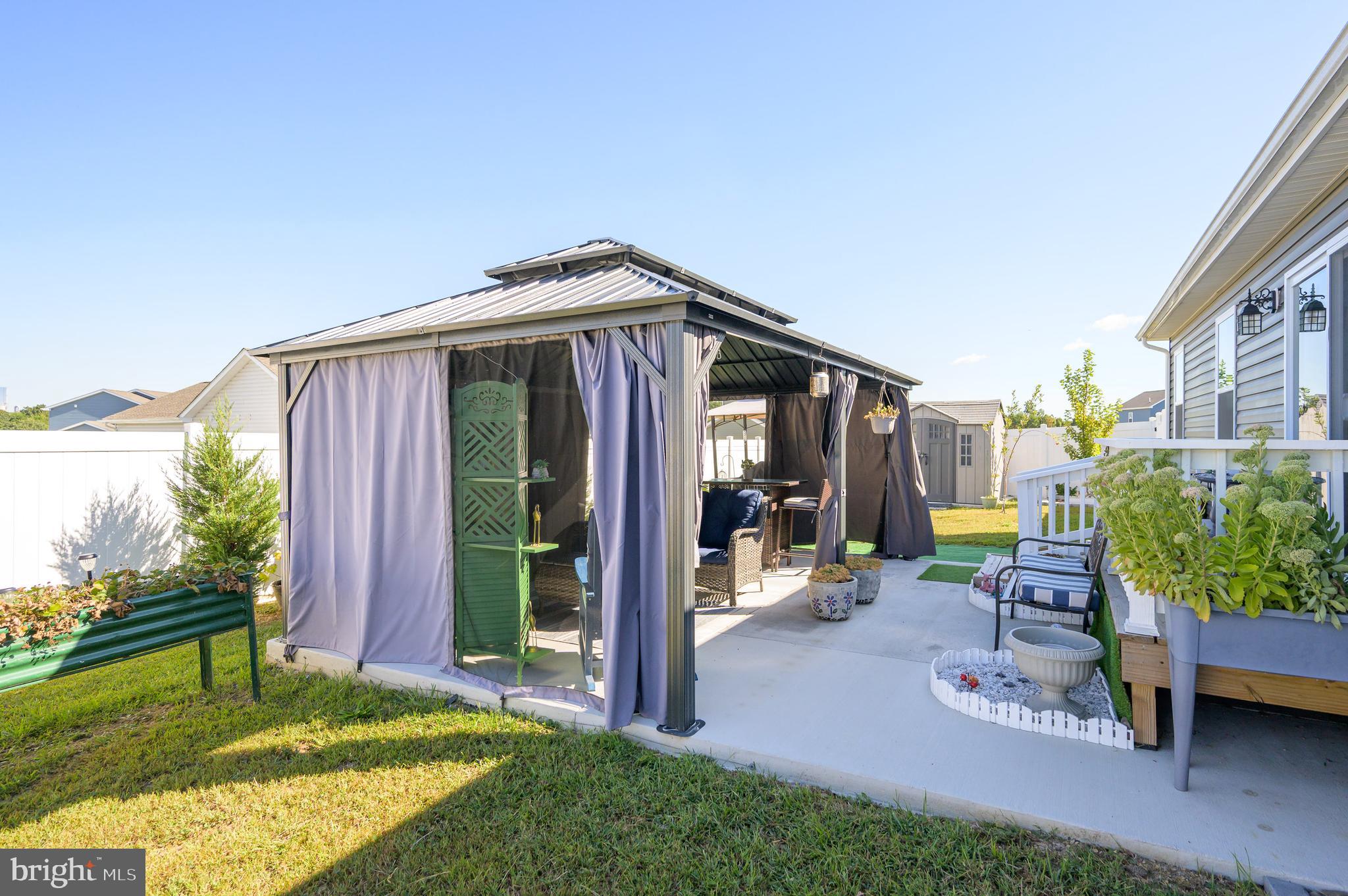 HERITAGE HILLS - Residential