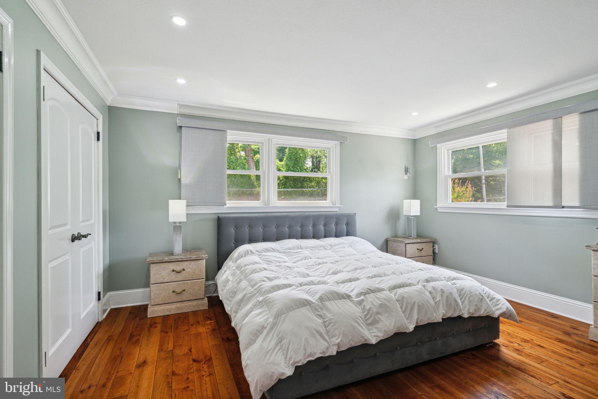 CROSSWICKS - Residential