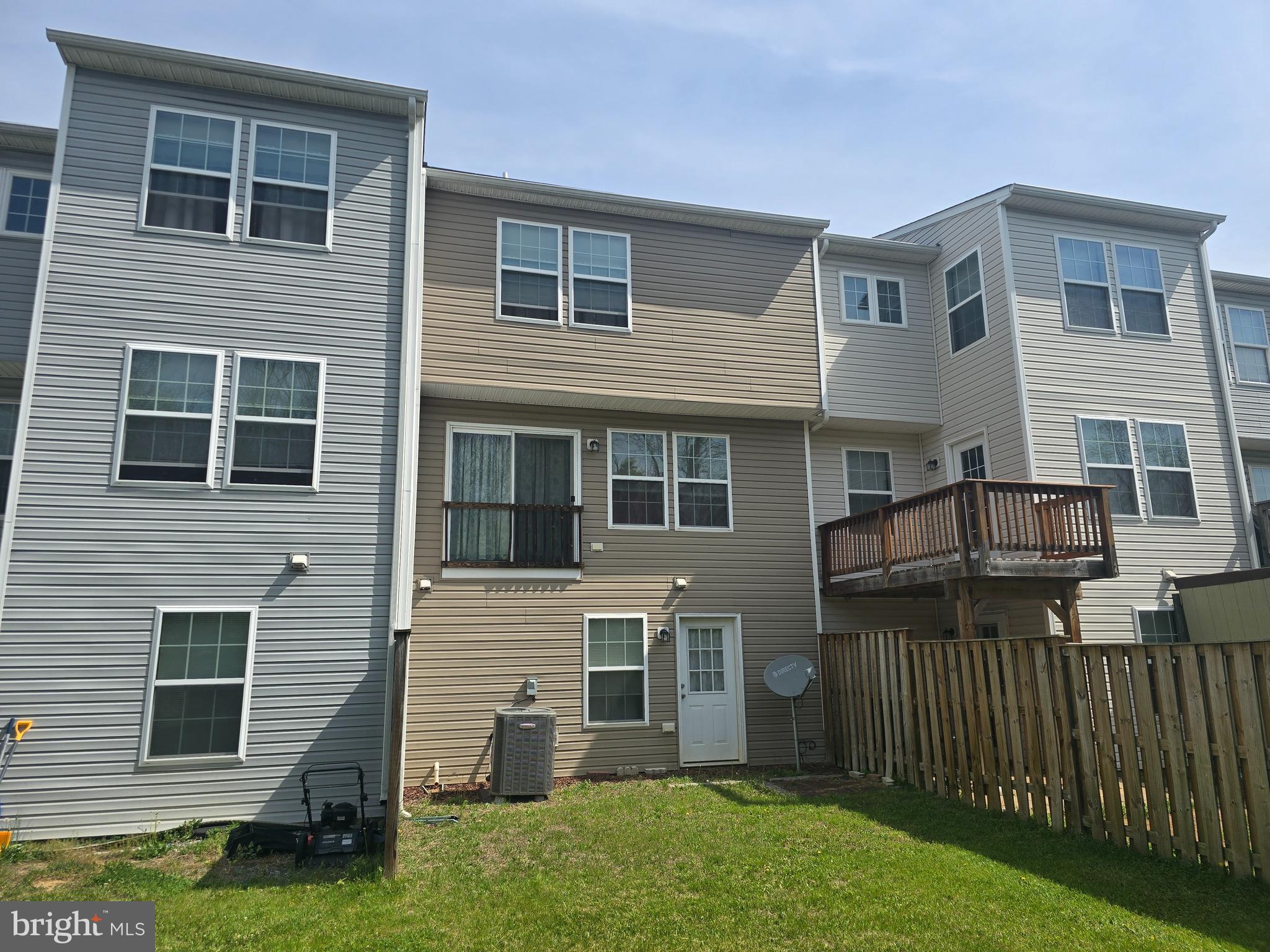 BOYDS CROSSING - Residential