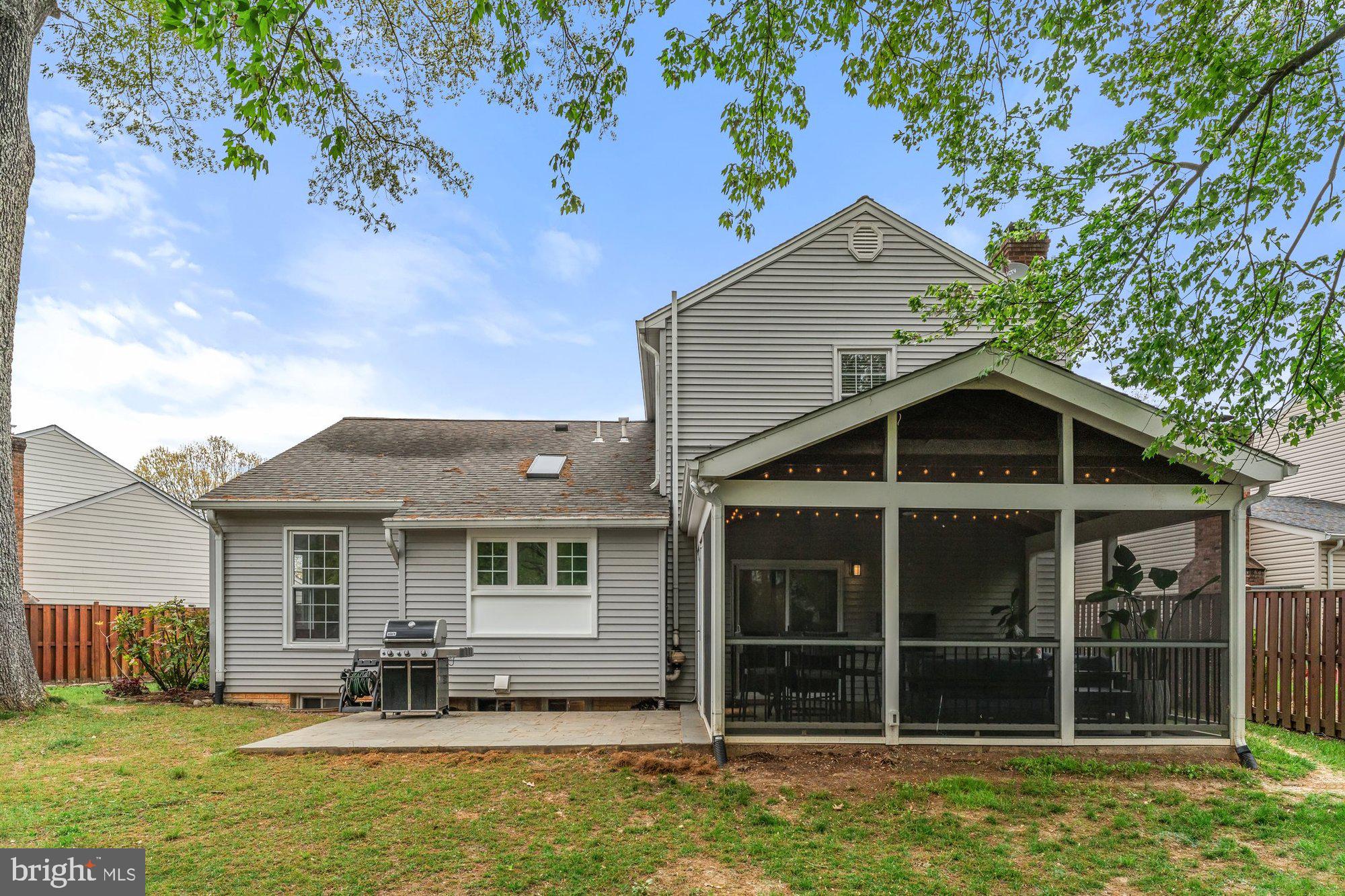 8433 HUNT VALLEY DRIVE