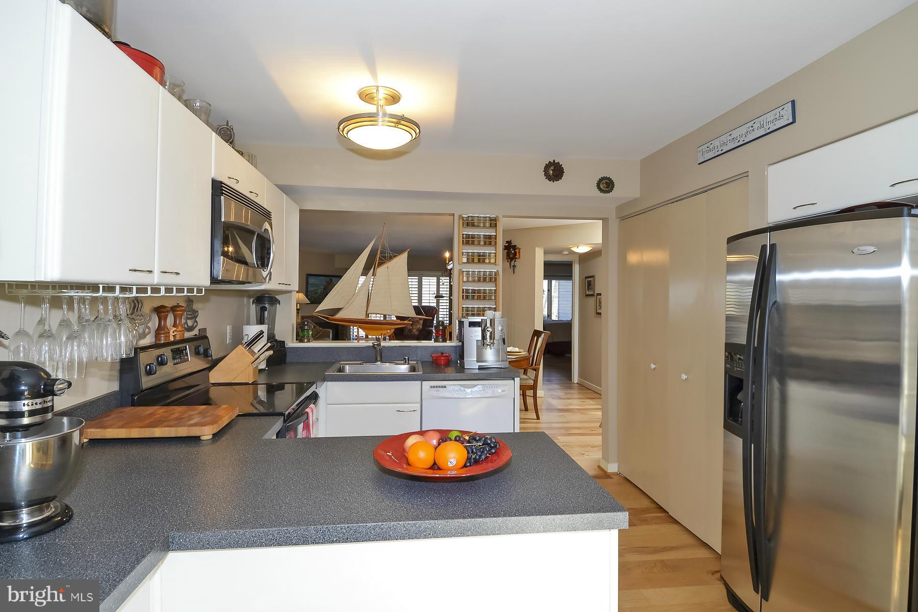 VILLAGE OF CHESAPEAKE HARBOUR - Residential