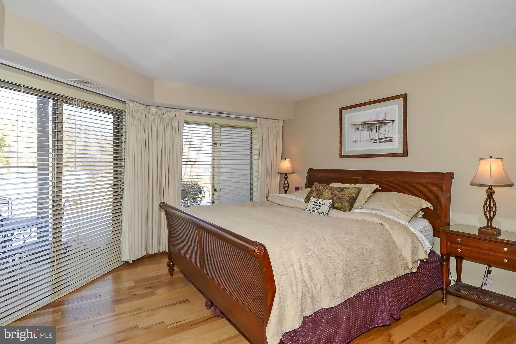 VILLAGE OF CHESAPEAKE HARBOUR - Residential