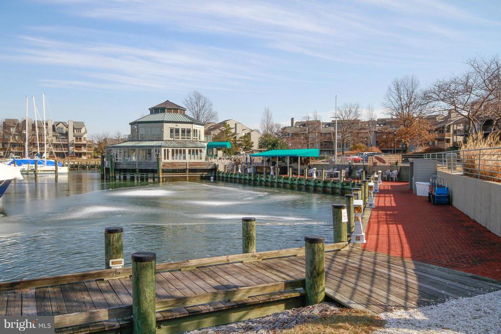 VILLAGE OF CHESAPEAKE HARBOUR - Residential