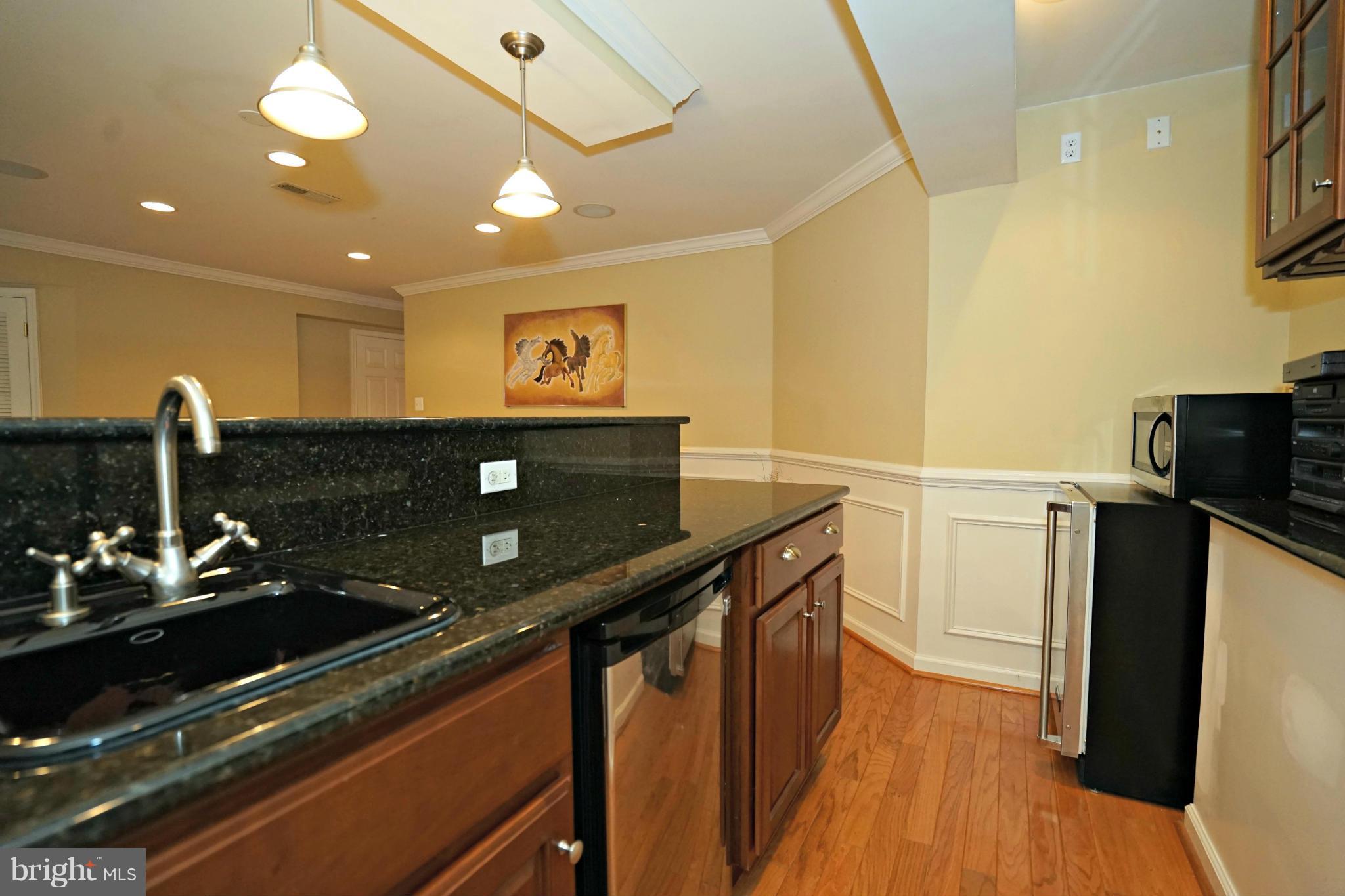 SOUTH RIDING - Residential Lease