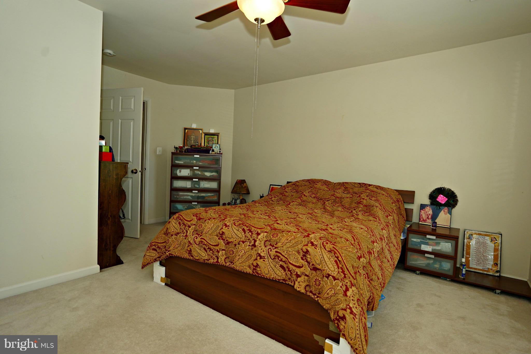 SOUTH RIDING - Residential Lease