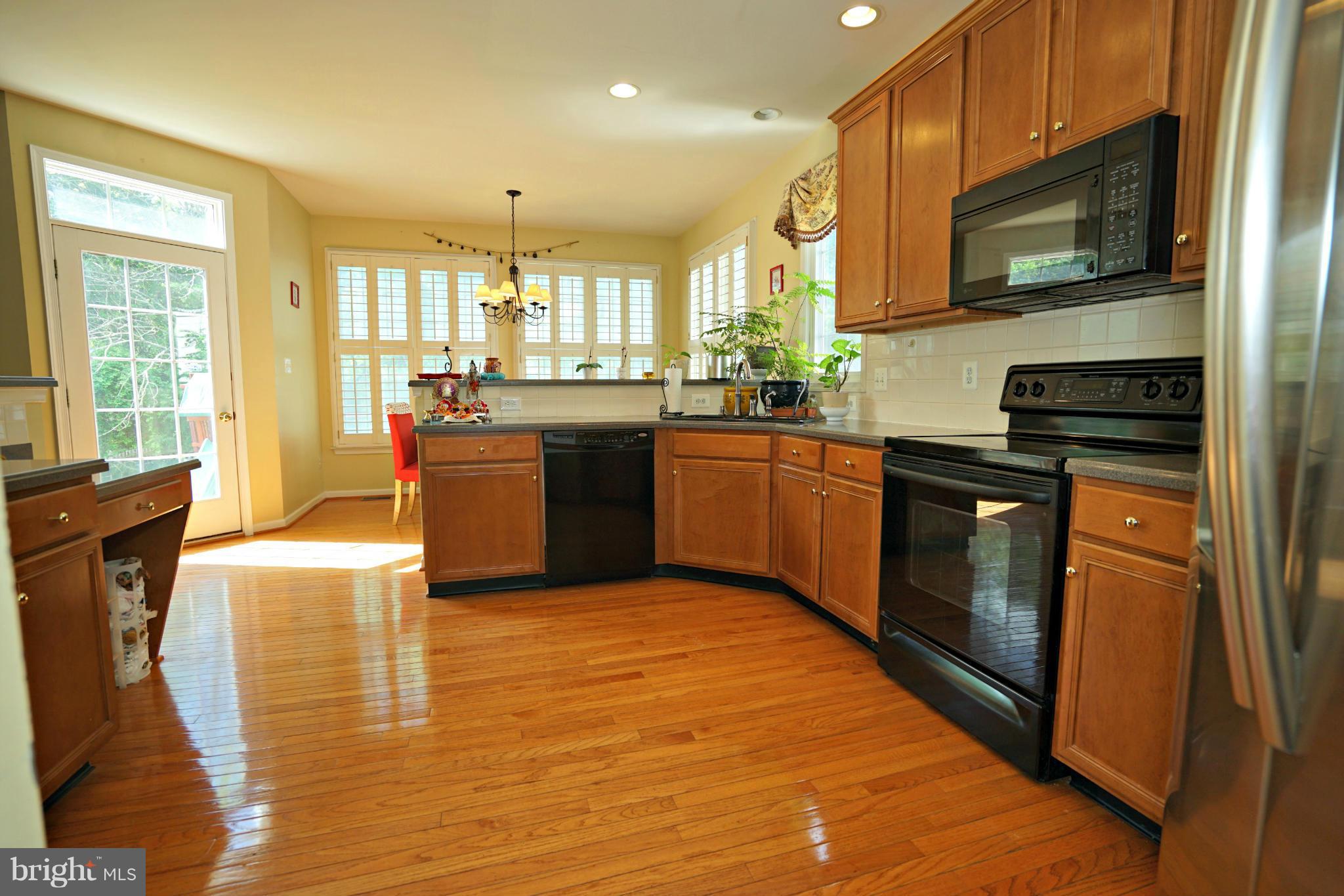 SOUTH RIDING - Residential Lease