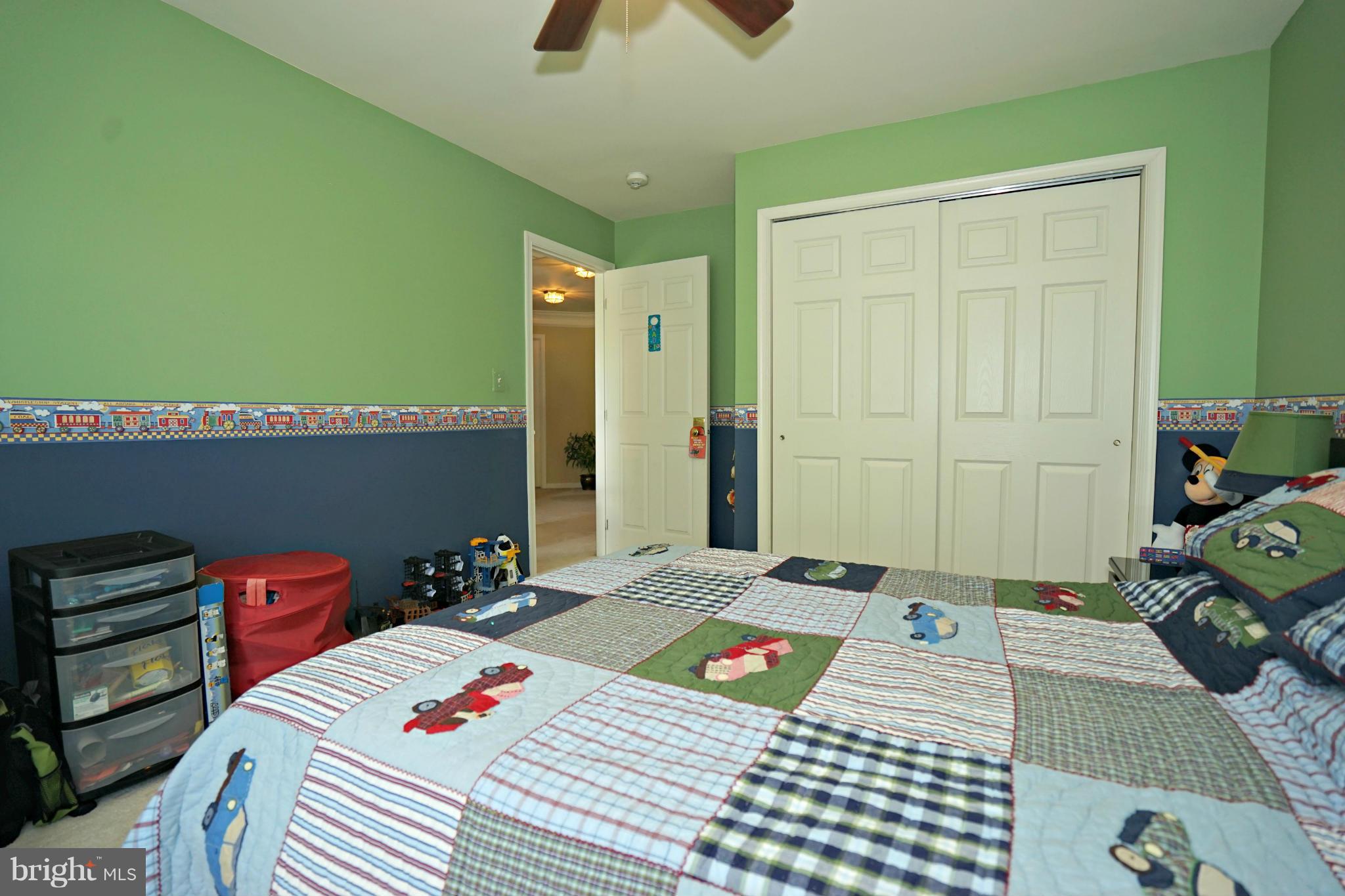 SOUTH RIDING - Residential Lease