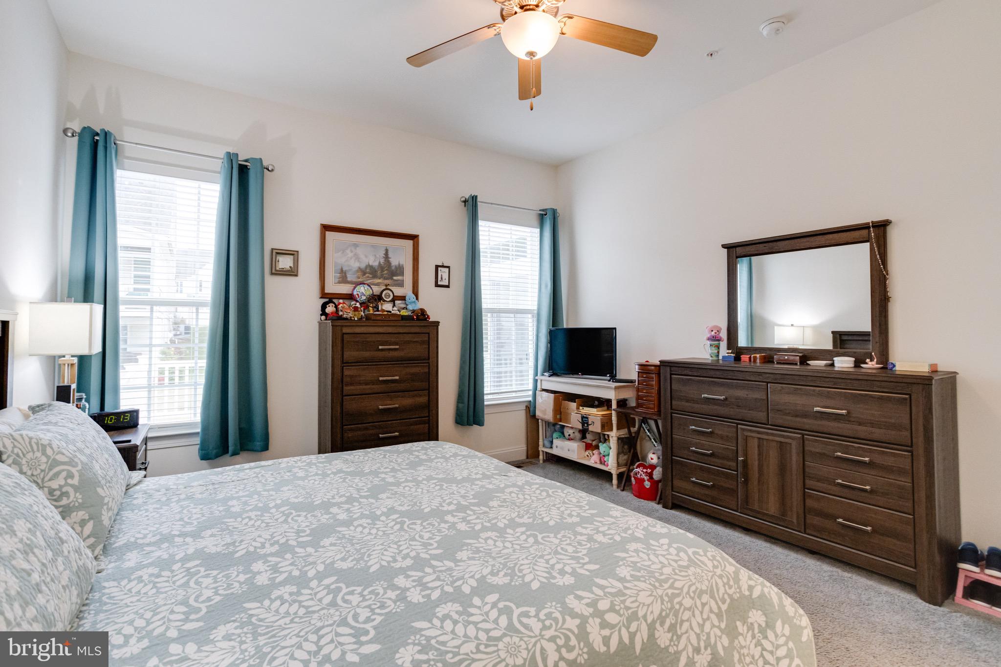 FALLSTON COMMONS - Residential