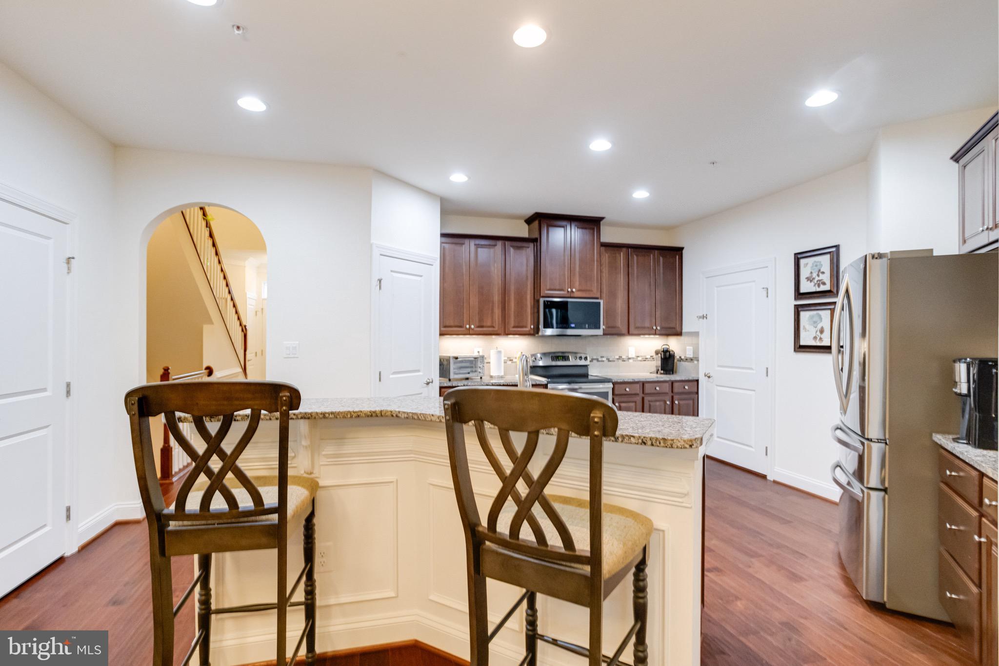 FALLSTON COMMONS - Residential